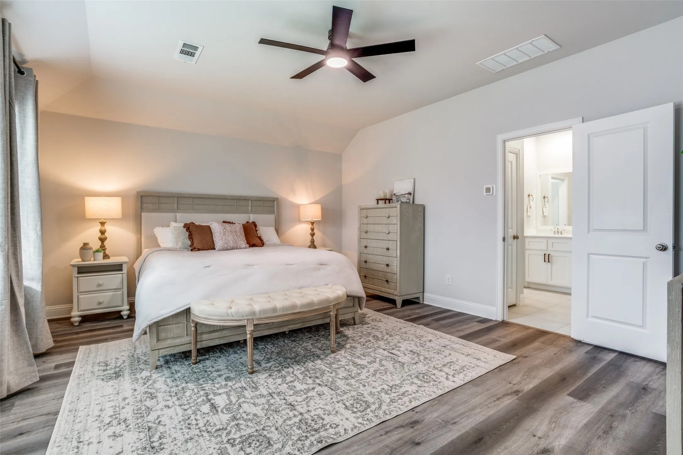 Single Family Residence For Rent in Denton County , 16705 Lincoln Park Lane, Prosper, Texas 75078, 4 Bedroom, 2 Bathroom, 2 Garage spaces, 2,184 Sqft, built in 2021, mls#21337738, Real Estate Agent in Prosper, Homes For Rent in Denton county, Homes For Rent in Prosper, Realtor in Prosper Texas, Real Estate Brokerage Independent Realty Texas, Luminita Cordes Realtor