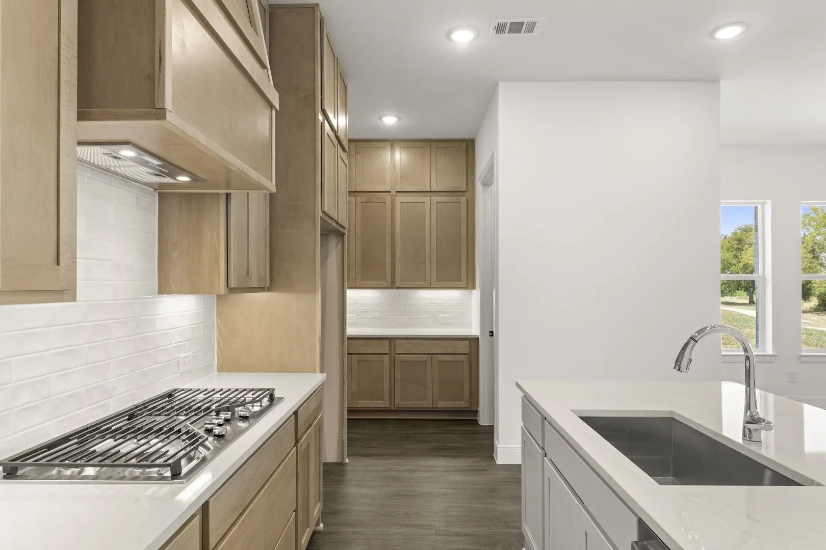 11_12. 5116 Clotho - Kitchen (3)