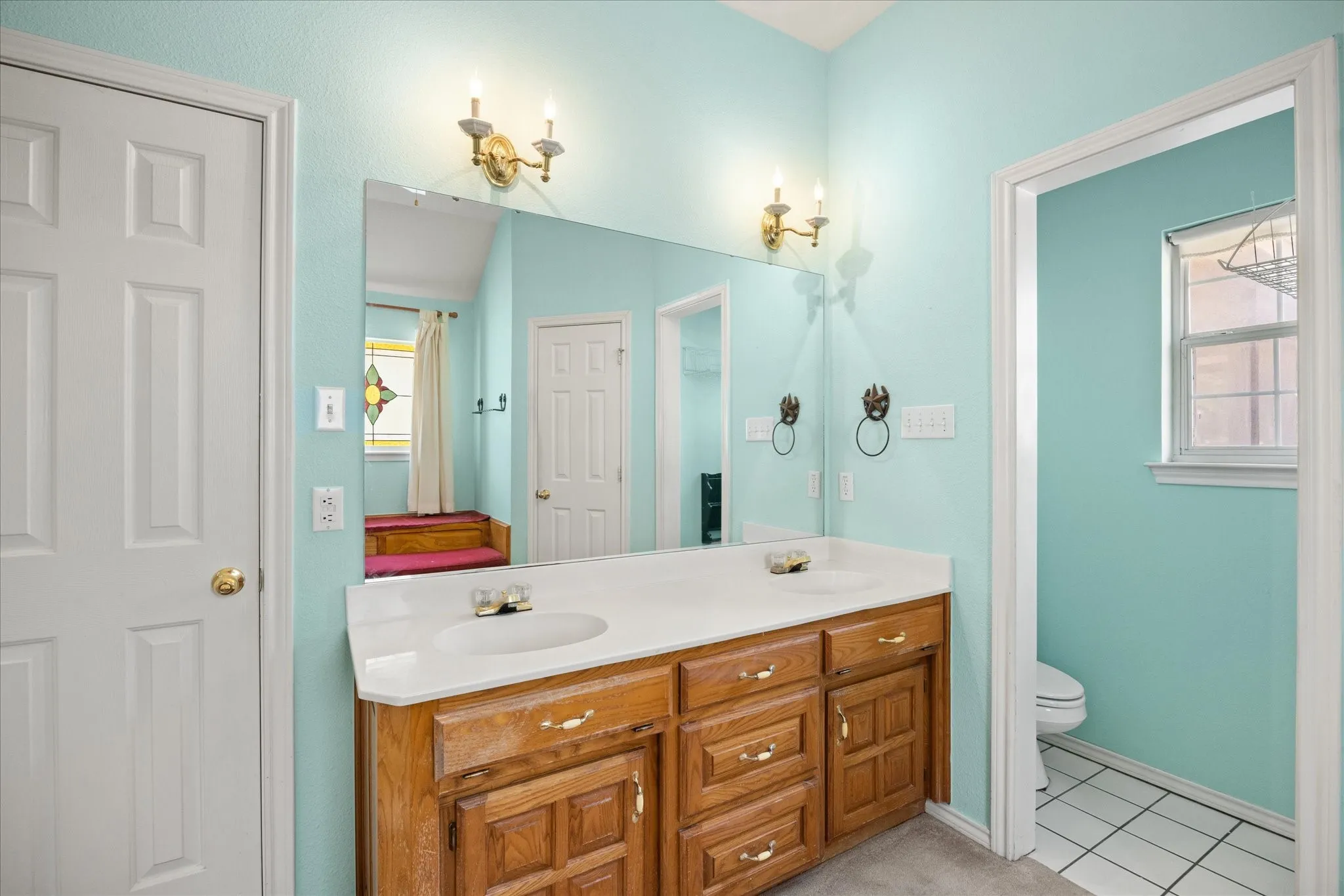 Single Family Residence For Sale in Parker County , 4201 E Bankhead Highway, Weatherford, Texas 76087, 3 Bedroom, 2 Bathroom, 2 Garage spaces, 2,144 Sqft, built in 1995, mls#21358892, Real Estate Agent in Weatherford, Homes For Sale in Parker county, Homes For Sale in Weatherford, Realtor in Weatherford Texas, Real Estate Brokerage Independent Realty Texas, Luminita Cordes Realtor