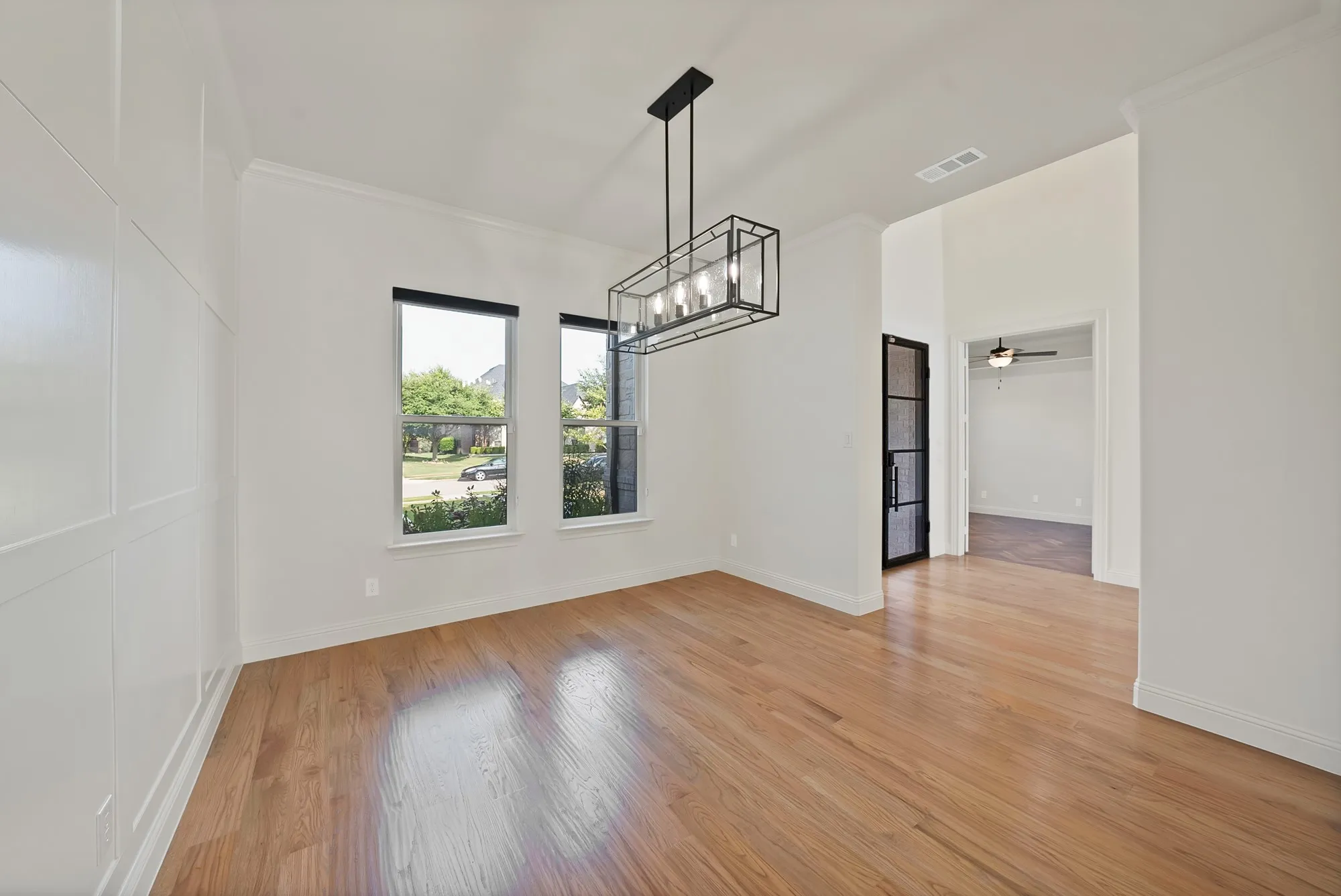 Single Family Residence For Sale in Collin County , 1301 Clipston Drive, Prosper, Texas 75078, 5 Bedroom, 6 Bathroom, 3 Garage spaces, 4,830 Sqft, built in 2022, mls#21358495, Real Estate Agent in Prosper, Homes For Sale in Collin county, Homes For Sale in Prosper, Realtor in Prosper Texas, Real Estate Brokerage Independent Realty Texas, Luminita Cordes Realtor