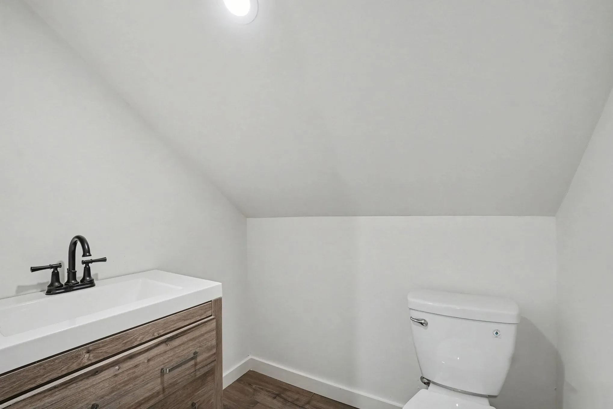 Single Family Residence For Sale in Hunt County , 1362 Private Road 2739, Caddo Mills, Texas 75135, 5 Bedroom, 3 Bathroom, 2 Garage spaces, 4,060 Sqft, built in 2015, mls#21361534, Real Estate Agent in Caddo Mills, Homes For Sale in Hunt county, Homes For Sale in Caddo Mills, Realtor in Caddo Mills Texas, Real Estate Brokerage Independent Realty Texas, Luminita Cordes Realtor