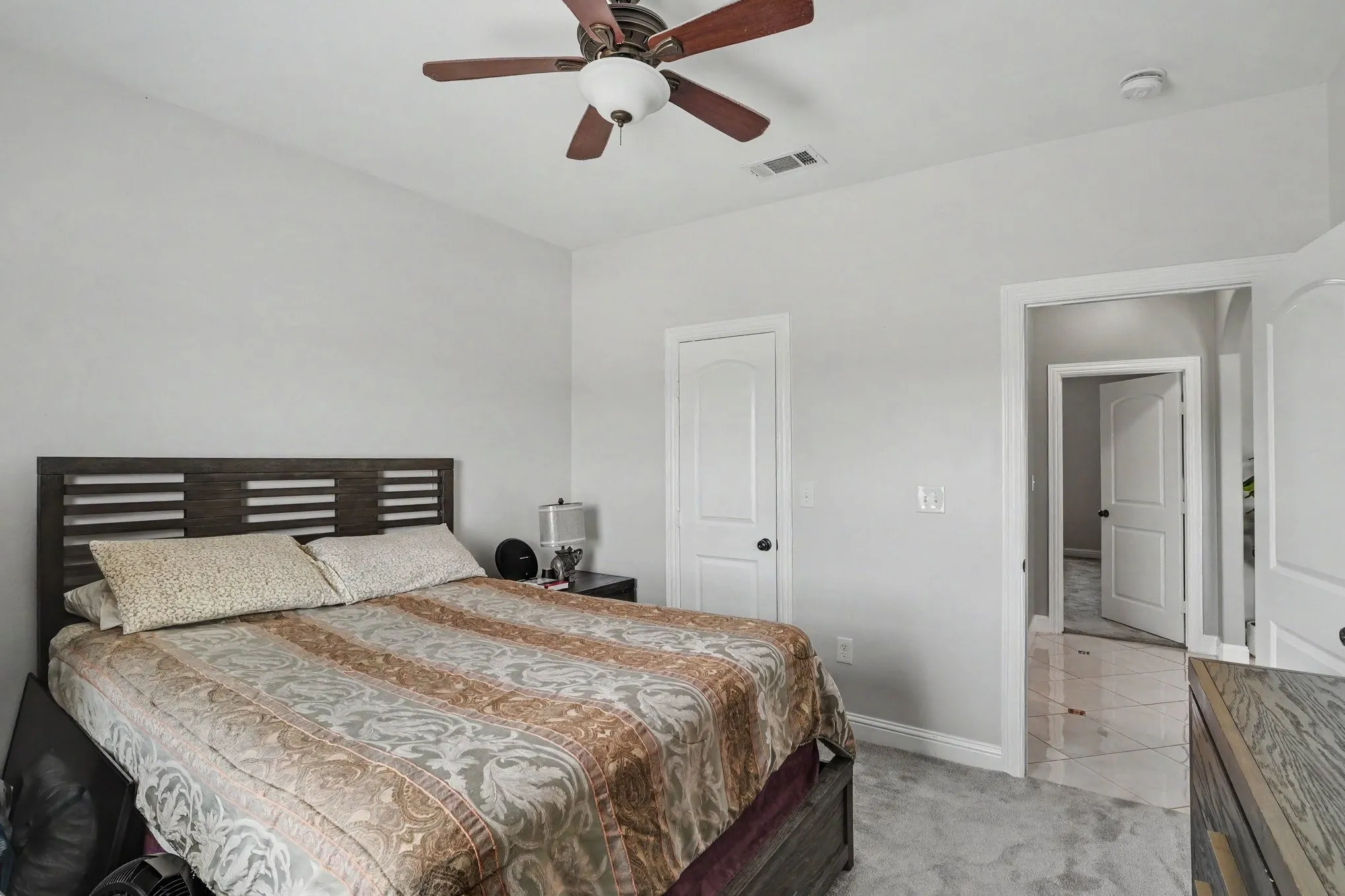 Single Family Residence For Sale in Hunt County , 1362 Private Road 2739, Caddo Mills, Texas 75135, 5 Bedroom, 3 Bathroom, 2 Garage spaces, 4,060 Sqft, built in 2015, mls#21361534, Real Estate Agent in Caddo Mills, Homes For Sale in Hunt county, Homes For Sale in Caddo Mills, Realtor in Caddo Mills Texas, Real Estate Brokerage Independent Realty Texas, Luminita Cordes Realtor
