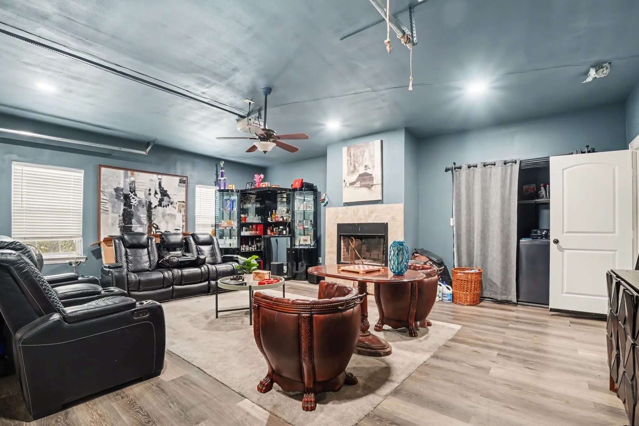 Single Family Residence For Sale in Hunt County , 1362 Private Road 2739, Caddo Mills, Texas 75135, 5 Bedroom, 3 Bathroom, 2 Garage spaces, 4,060 Sqft, built in 2015, mls#21361534, Real Estate Agent in Caddo Mills, Homes For Sale in Hunt county, Homes For Sale in Caddo Mills, Realtor in Caddo Mills Texas, Real Estate Brokerage Independent Realty Texas, Luminita Cordes Realtor