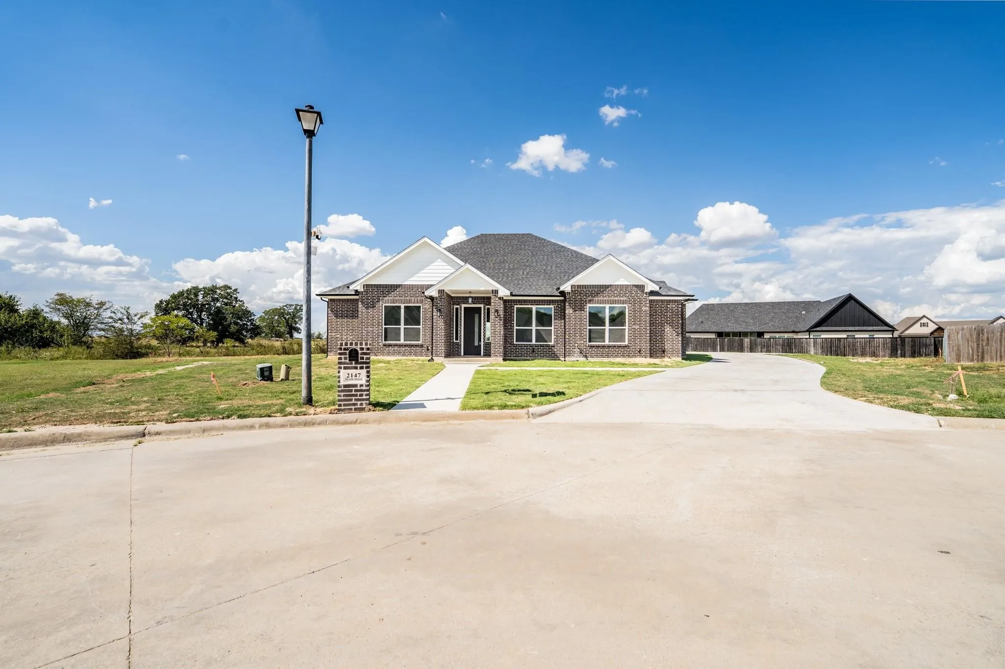Single Family Residence For Rent in Hopkins County , 2147 Heath Street, Sulphur Springs, Texas 75482, 4 Bedroom, 4 Bathroom, 2 Garage spaces, 2,867 Sqft, built in 2025, mls#21362058, Real Estate Agent in Sulphur Springs, Homes For Rent in Hopkins county, Homes For Rent in Sulphur Springs, Realtor in Sulphur Springs Texas, Real Estate Brokerage Independent Realty Texas, Luminita Cordes Realtor