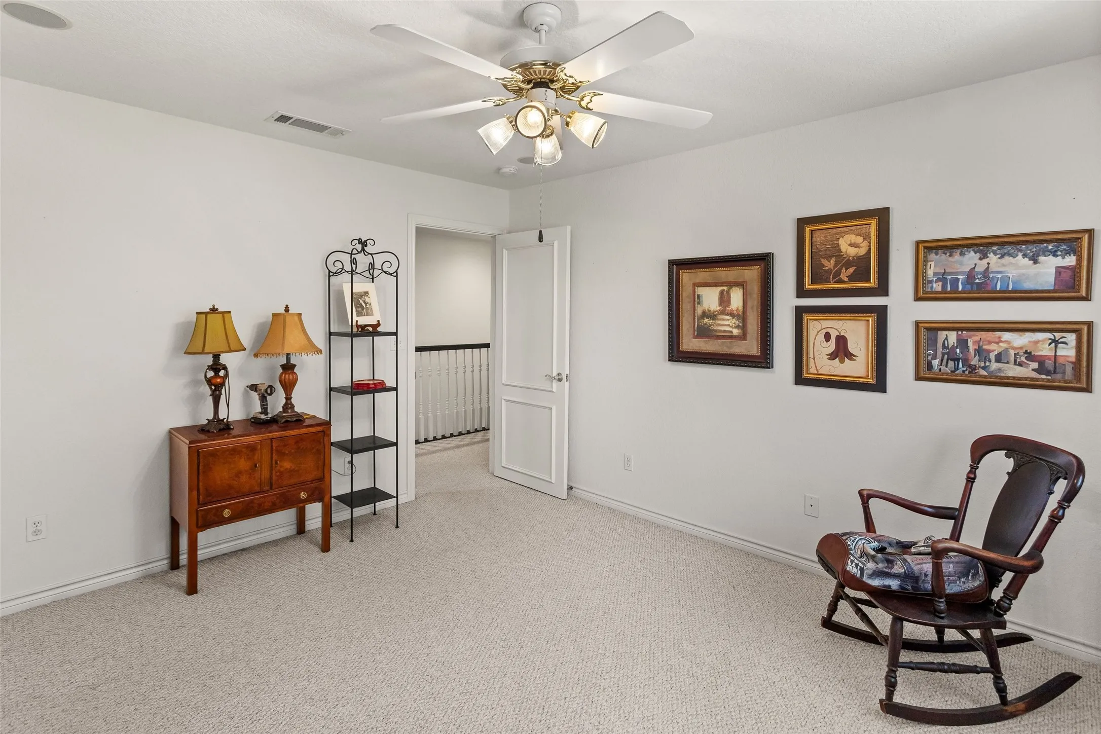 Single Family Residence For Sale in Hood County , 6402 Parlange Court, Granbury, Texas 76049, 3 Bedroom, 3 Bathroom, 2 Garage spaces, 2,623 Sqft, built in 1999, mls#21361033, Real Estate Agent in Granbury, Homes For Sale in Hood county, Homes For Sale in Granbury, Realtor in Granbury Texas, Real Estate Brokerage Independent Realty Texas, Luminita Cordes Realtor