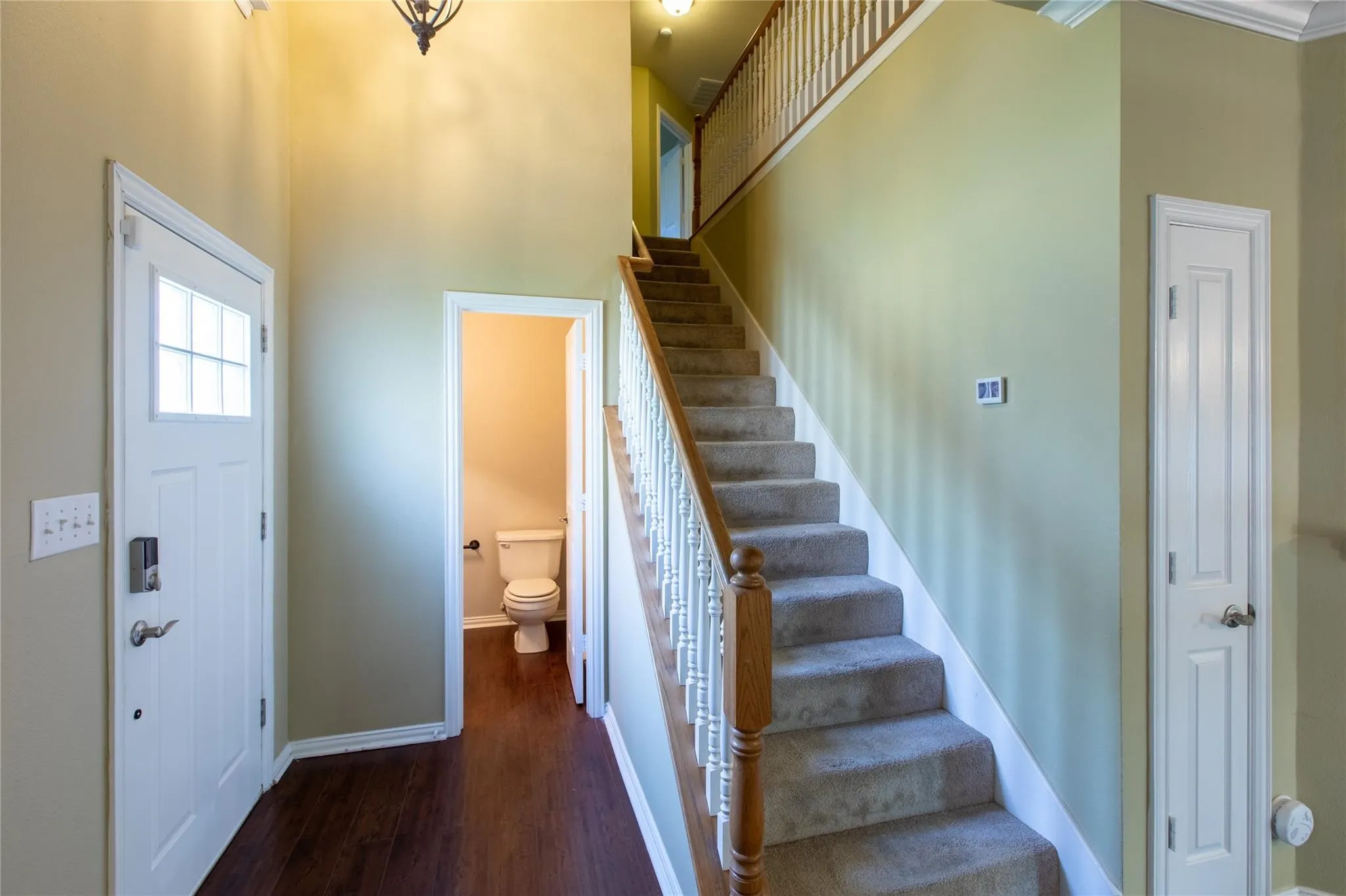 Townhouse For Rent in Collin County , 609 Regency Drive, Allen, Texas 75002, 3 Bedroom, 2 Bathroom, 2 Garage spaces, 1,783 Sqft, built in 1999, mls#21353306, Real Estate Agent in Allen, Homes For Rent in Collin county, Homes For Rent in Allen, Realtor in Allen Texas, Real Estate Brokerage Independent Realty Texas, Luminita Cordes Realtor
