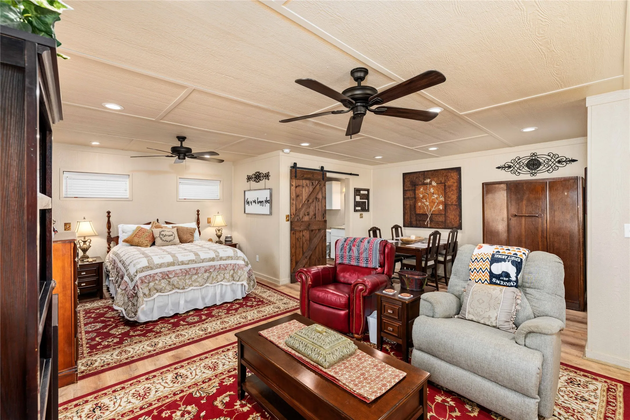 Single Family Residence For Sale in Comanche County , 6108 Highway 1689, Sidney, Texas 76474, 3 Bedroom, 3 Bathroom, 2 Garage spaces, 2,186 Sqft, built in 2021, mls#21359165, Real Estate Agent in Sidney, Homes For Sale in Comanche county, Homes For Sale in Sidney, Realtor in Sidney Texas, Real Estate Brokerage Independent Realty Texas, Luminita Cordes Realtor