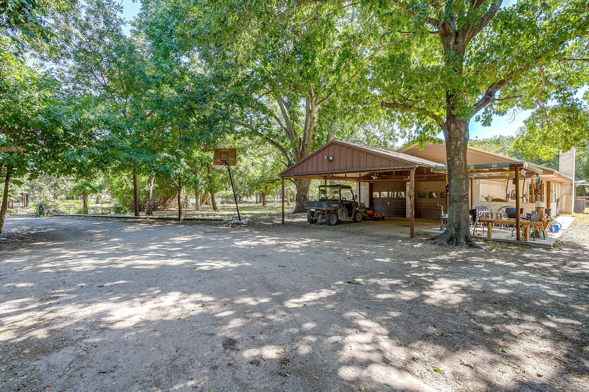 Farm For Sale in Jack County , 1377 E Gibtown Road, Poolville, Texas 76487, 3 Bedroom, 2 Bathroom, 2 Garage spaces, 2,247 Sqft, built in 1969, Price $795,000, mls#21362045, Real Estate Agent in Poolville, Homes For Sale in Jack county, Homes For Sale in Poolville, Realtor in Poolville Texas, Real Estate Brokerage Independent Realty Texas, Luminita Cordes Realtor