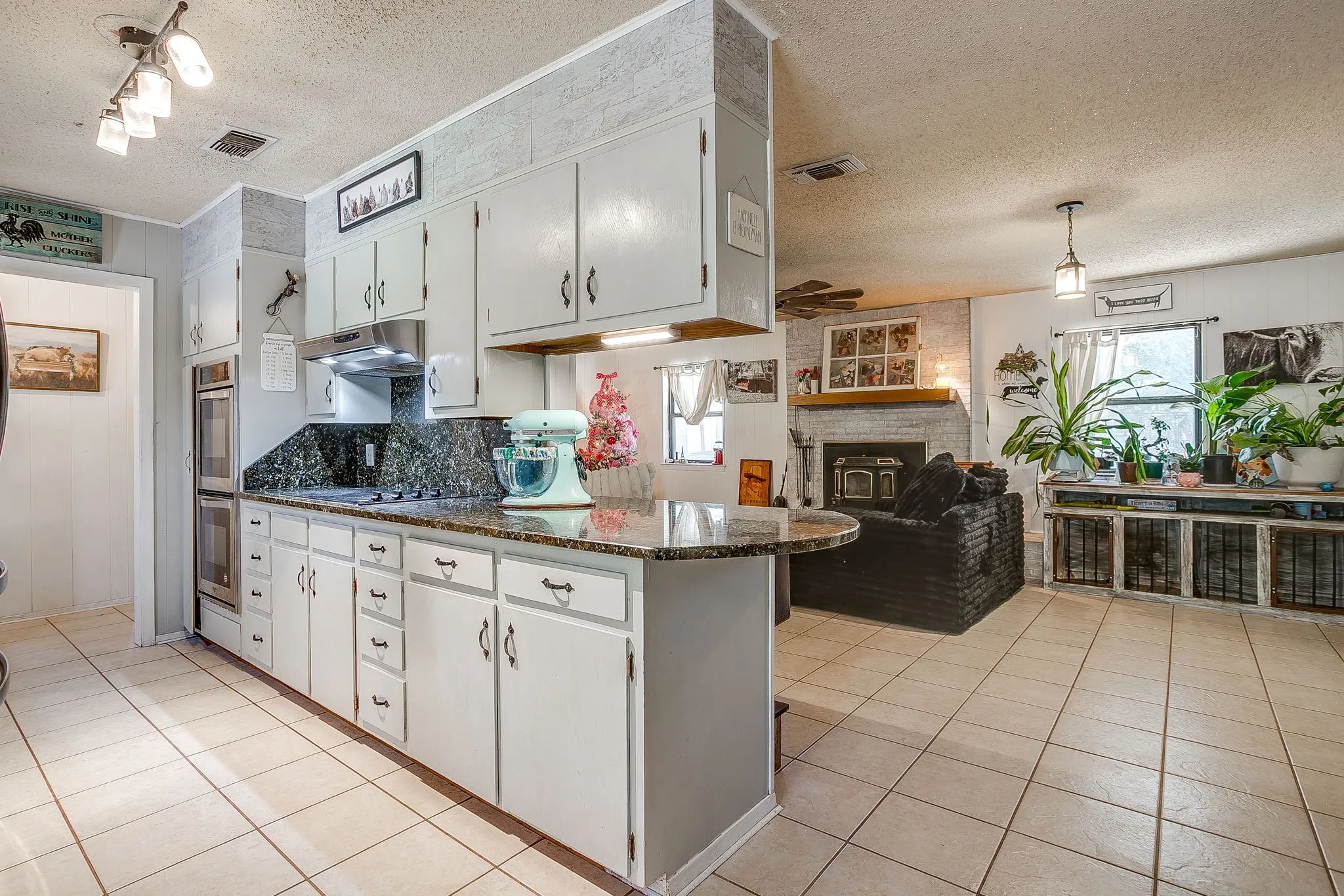 Farm For Sale in Jack County , 1377 E Gibtown Road, Poolville, Texas 76487, 3 Bedroom, 2 Bathroom, 2 Garage spaces, 2,247 Sqft, built in 1969, Price $795,000, mls#21362045, Real Estate Agent in Poolville, Homes For Sale in Jack county, Homes For Sale in Poolville, Realtor in Poolville Texas, Real Estate Brokerage Independent Realty Texas, Luminita Cordes Realtor
