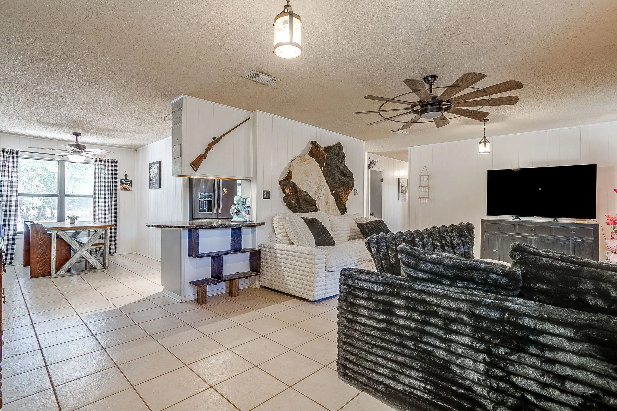 Farm For Sale in Jack County , 1377 E Gibtown Road, Poolville, Texas 76487, 3 Bedroom, 2 Bathroom, 2 Garage spaces, 2,247 Sqft, built in 1969, Price $795,000, mls#21362045, Real Estate Agent in Poolville, Homes For Sale in Jack county, Homes For Sale in Poolville, Realtor in Poolville Texas, Real Estate Brokerage Independent Realty Texas, Luminita Cordes Realtor
