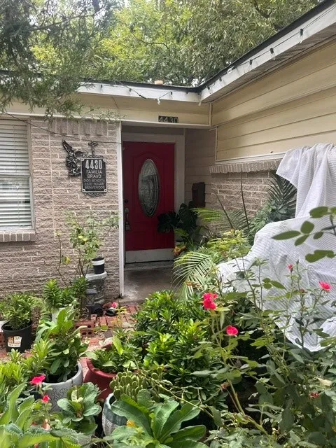 Single Family Residence For Sale in Dallas County , 4430 Scottsdale Drive, Mesquite, Texas 75150, 3 Bedroom, 2 Bathroom, Garage spaces, 1,214 Sqft, built in 1966, mls#21359045, Real Estate Agent in Mesquite, Homes For Sale in Dallas county, Homes For Sale in Mesquite, Realtor in Mesquite Texas, Real Estate Brokerage Independent Realty Texas, Luminita Cordes Realtor