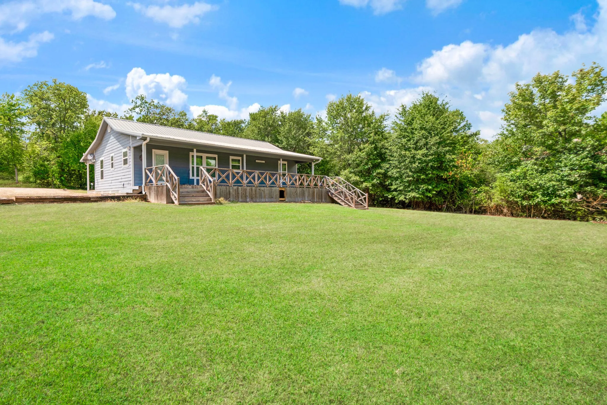 Single Family Residence For Sale in Lamar County , 9006 County Road 43200, Powderly, Texas 75473, 3 Bedroom, 2 Bathroom, Garage spaces, 1,196 Sqft, built in 2018, Price $210,000, mls#21361895, Real Estate Agent in Powderly, Homes For Sale in Lamar county, Homes For Sale in Powderly, Realtor in Powderly Texas, Real Estate Brokerage Independent Realty Texas, Luminita Cordes Realtor