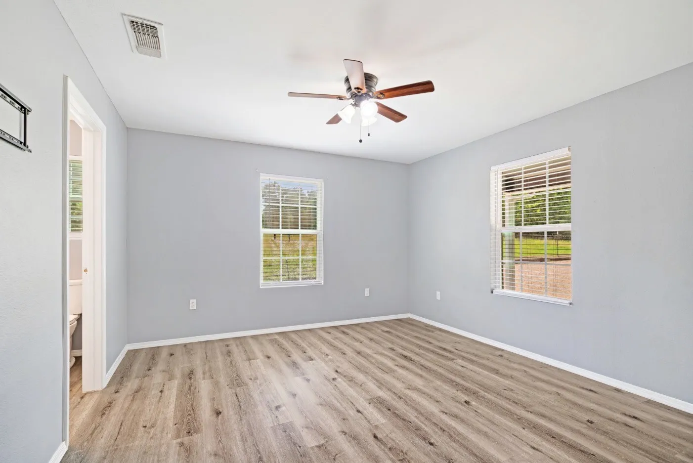 Single Family Residence For Sale in Lamar County , 9006 County Road 43200, Powderly, Texas 75473, 3 Bedroom, 2 Bathroom, Garage spaces, 1,196 Sqft, built in 2018, Price $210,000, mls#21361895, Real Estate Agent in Powderly, Homes For Sale in Lamar county, Homes For Sale in Powderly, Realtor in Powderly Texas, Real Estate Brokerage Independent Realty Texas, Luminita Cordes Realtor