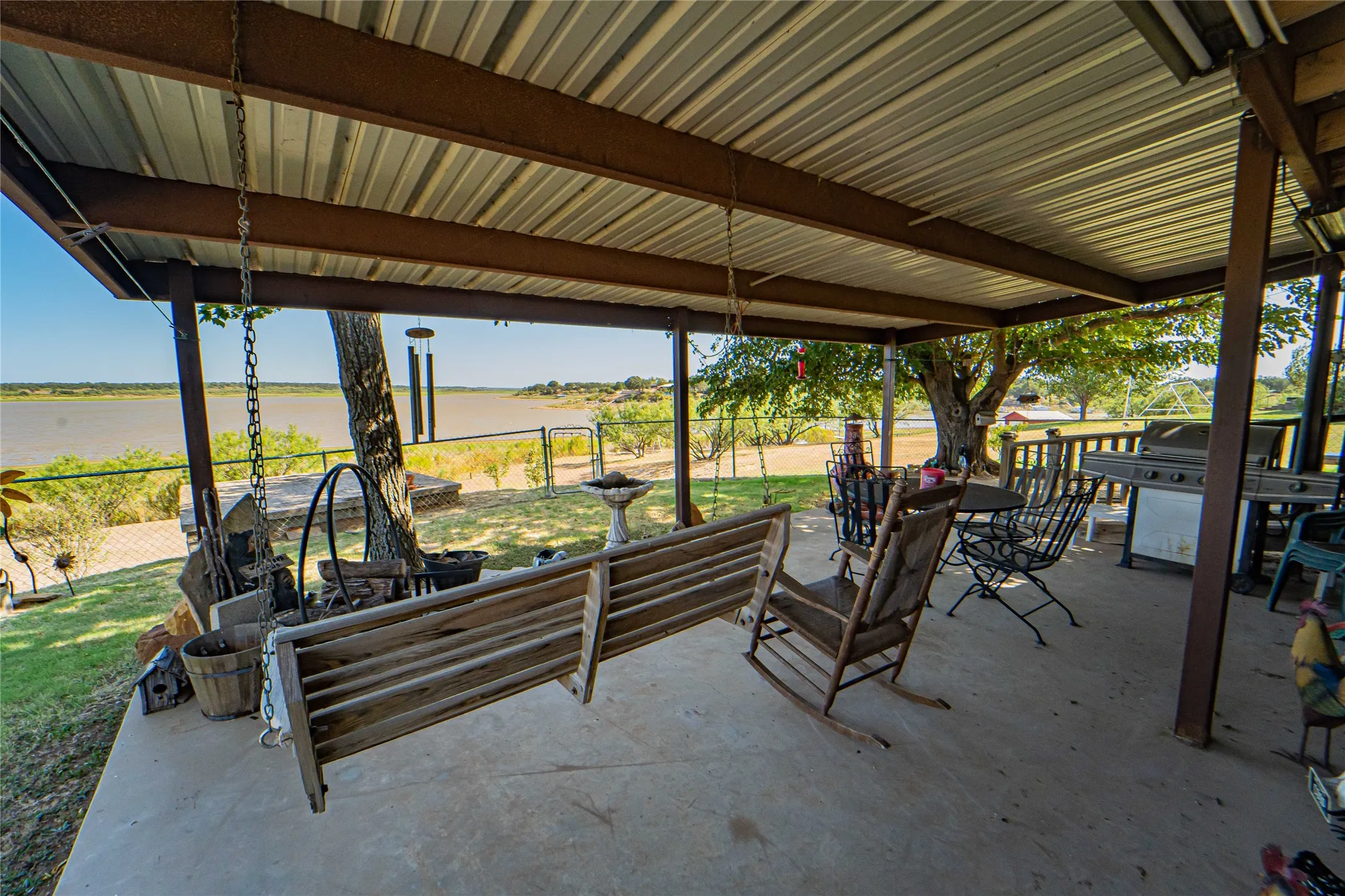 Single Family Residence For Sale in Stephens County , 355 & 356 County Road 221, Breckenridge, Texas 76424, 4 Bedroom, 2 Bathroom, 4 Garage spaces, 1,750 Sqft, built in 1968, Price $479,900, mls#21361723, Real Estate Agent in Breckenridge, Homes For Sale in Stephens county, Homes For Sale in Breckenridge, Realtor in Breckenridge Texas, Real Estate Brokerage Independent Realty Texas, Luminita Cordes Realtor