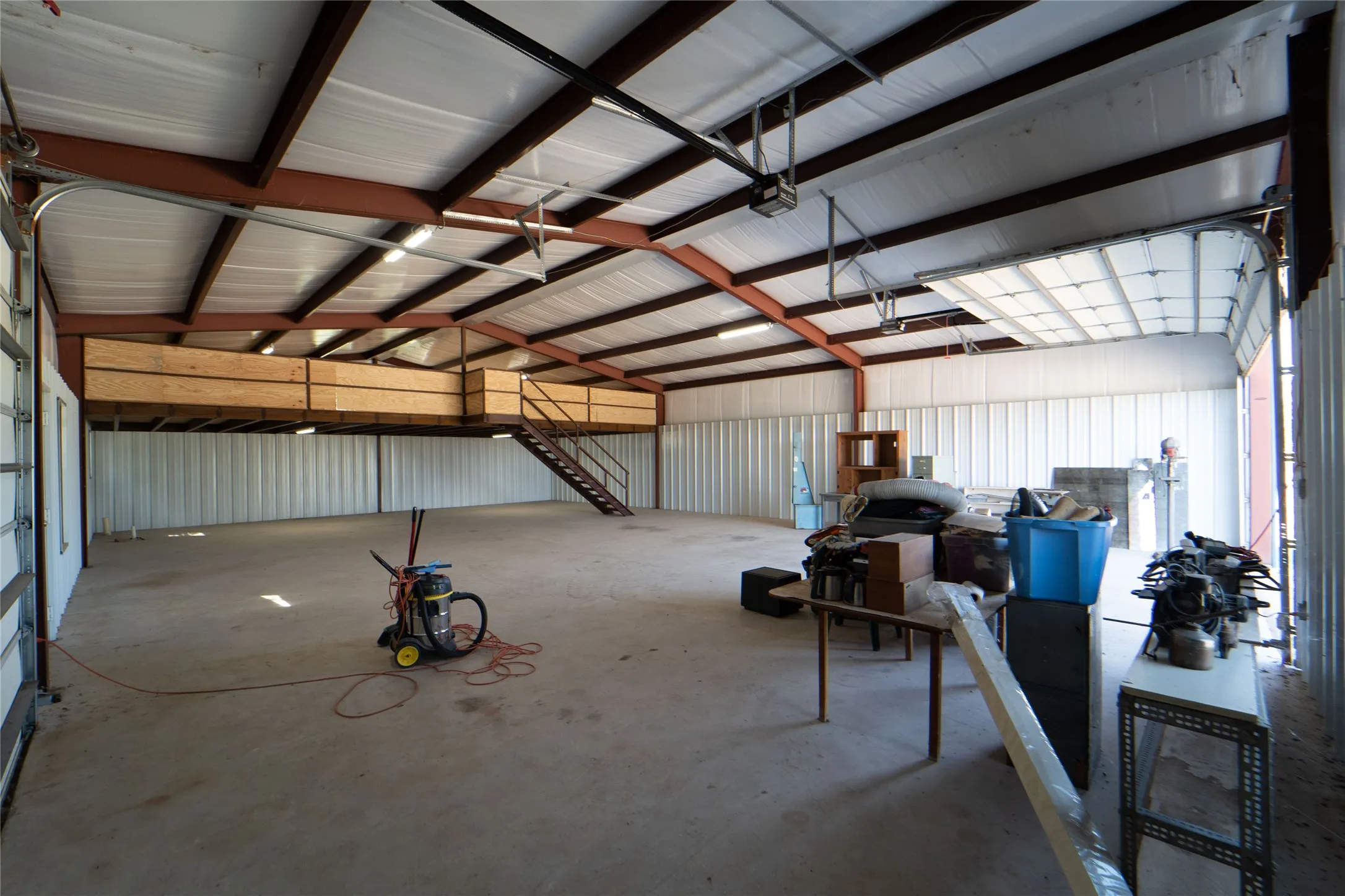 Single Family Residence For Sale in Stephens County , 355 & 356 County Road 221, Breckenridge, Texas 76424, 4 Bedroom, 2 Bathroom, 4 Garage spaces, 1,750 Sqft, built in 1968, Price $479,900, mls#21361723, Real Estate Agent in Breckenridge, Homes For Sale in Stephens county, Homes For Sale in Breckenridge, Realtor in Breckenridge Texas, Real Estate Brokerage Independent Realty Texas, Luminita Cordes Realtor