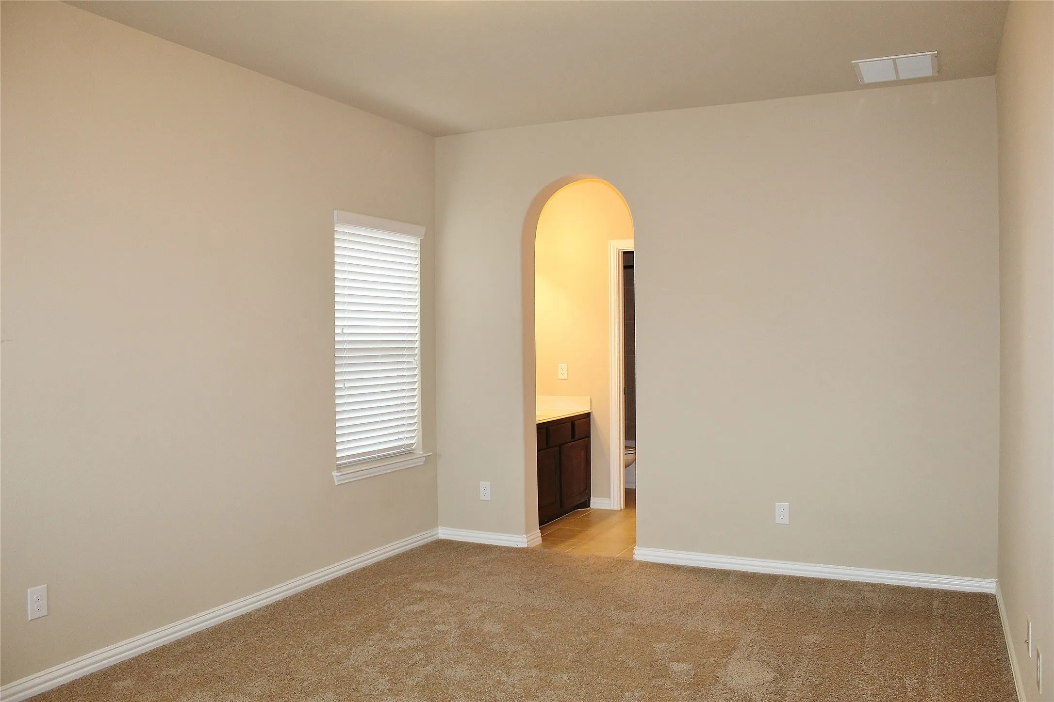 Single Family Residence For Rent in Collin County , 7316 Joshua Tree Trail, Mc Kinney, Texas 75070, 5 Bedroom, 6 Bathroom, 3 Garage spaces, 4,391 Sqft, built in 2013, mls#21362121, Real Estate Agent in Mc Kinney, Homes For Rent in Collin county, Homes For Rent in Mc Kinney, Realtor in Mc Kinney Texas, Real Estate Brokerage Independent Realty Texas, Luminita Cordes Realtor