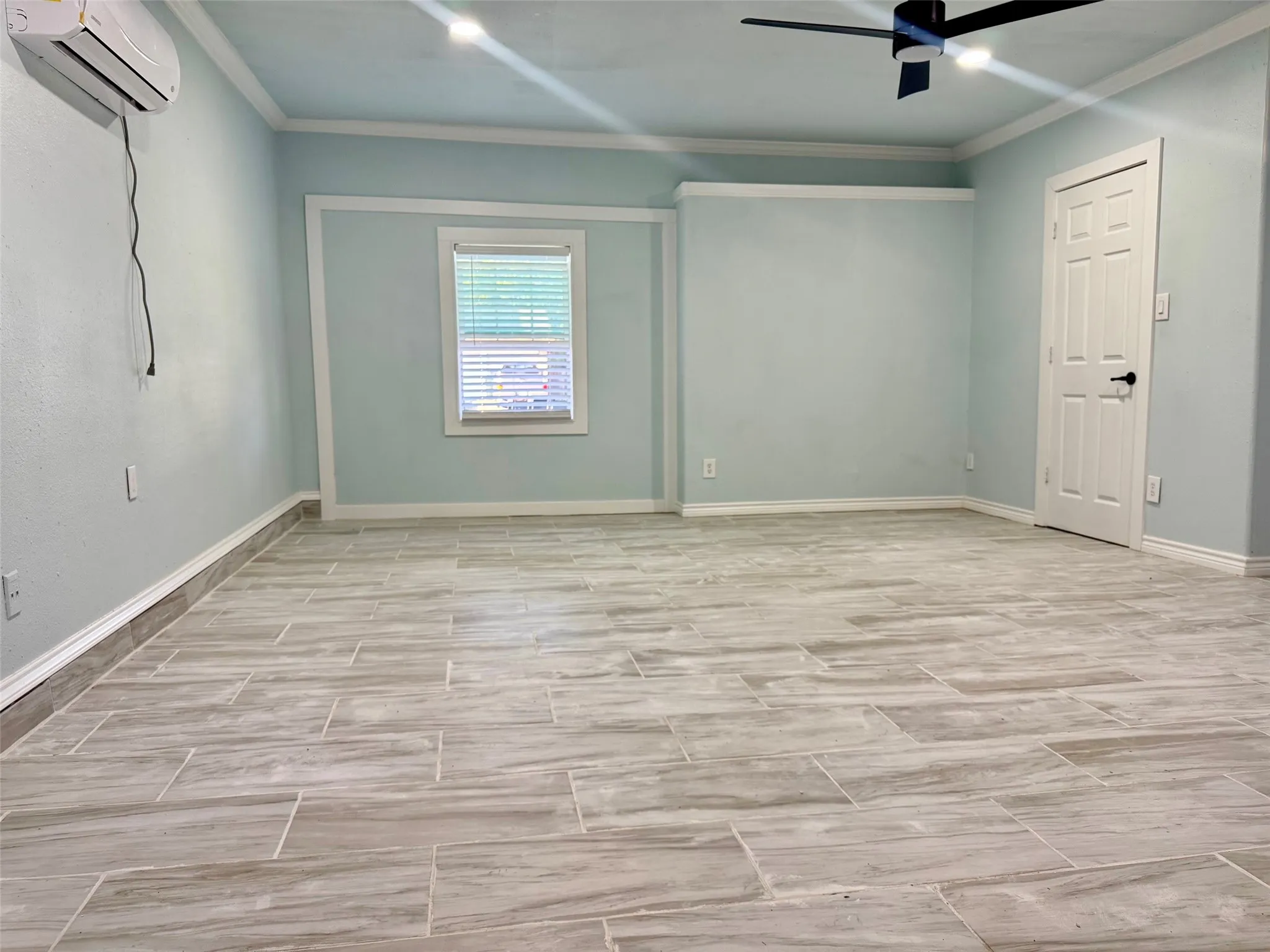 Single Family Residence For Sale in Tarrant County , 1020 Judy Lynn Drive, Arlington, Texas 76014, 4 Bedroom, 2 Bathroom, Garage spaces, 1,869 Sqft, built in 1978, mls#21362126, Real Estate Agent in Arlington, Homes For Sale in Tarrant county, Homes For Sale in Arlington, Realtor in Arlington Texas, Real Estate Brokerage Independent Realty Texas, Luminita Cordes Realtor