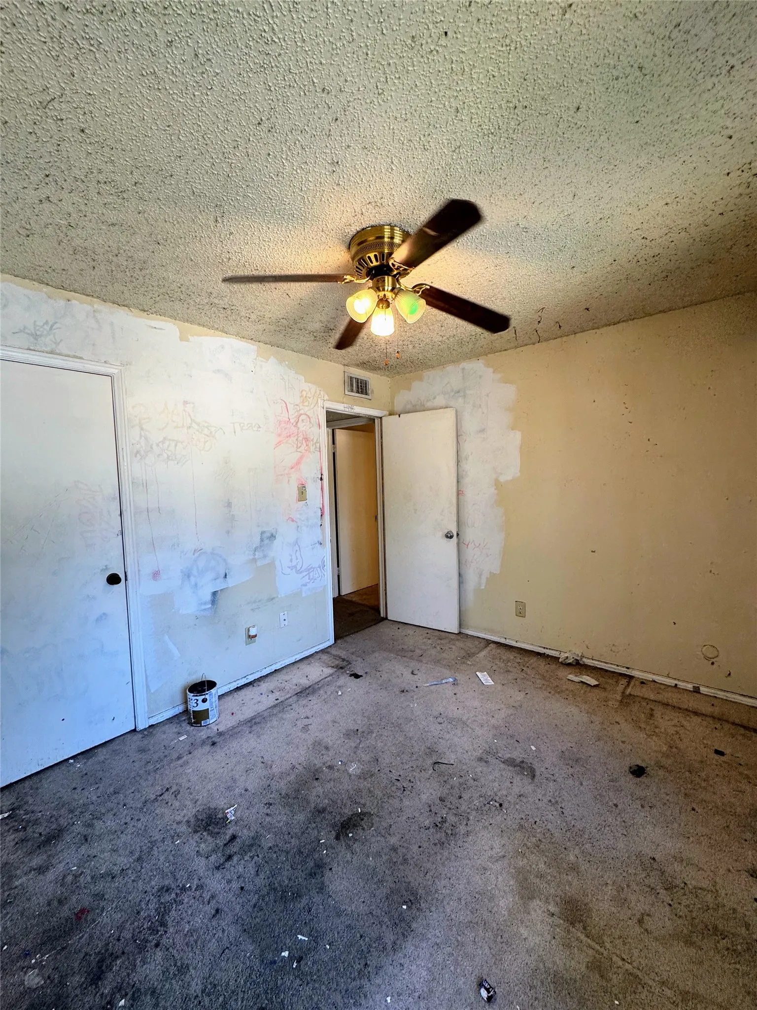 Secondary bedroom 2