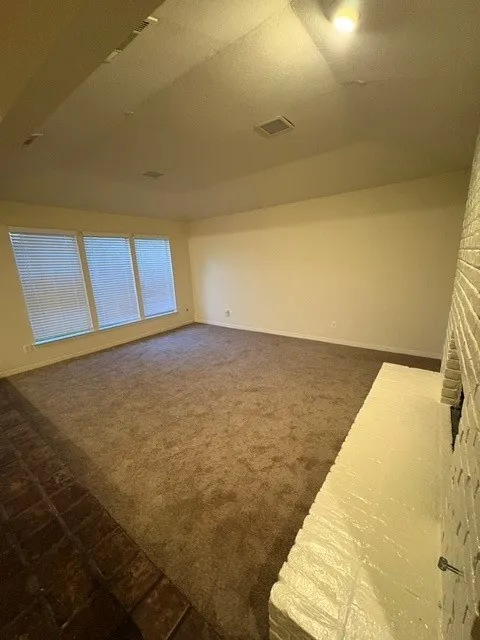 Duplex For Rent in Dallas County , 9514 SUMMERHILL Lane, Dallas, Texas 75238, 3 Bedroom, 2 Bathroom, 2 Garage spaces, 1,650 Sqft, built in 1978, mls#21362131, Real Estate Agent in Dallas, Homes For Rent in Dallas county, Homes For Rent in Dallas, Realtor in Dallas Texas, Real Estate Brokerage Independent Realty Texas, Luminita Cordes Realtor