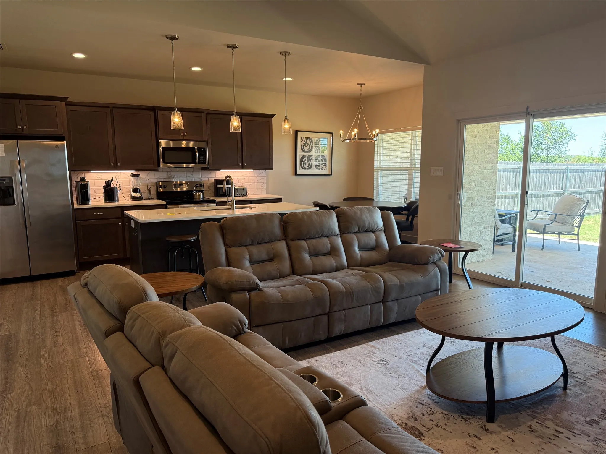 Duplex For Rent in Taylor County , 3839 Kala Drive 3841, Abilene, Texas 79606, 3 Bedroom, 2 Bathroom, 2 Garage spaces, 3,103 Sqft, built in 2020, mls#21362130, Real Estate Agent in Abilene, Homes For Rent in Taylor county, Homes For Rent in Abilene, Realtor in Abilene Texas, Real Estate Brokerage Independent Realty Texas, Luminita Cordes Realtor