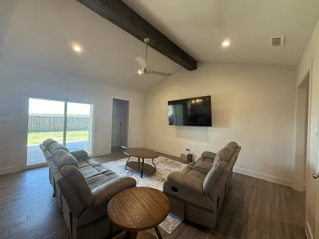 Duplex For Rent in Taylor County , 3839 Kala Drive 3841, Abilene, Texas 79606, 3 Bedroom, 2 Bathroom, 2 Garage spaces, 3,103 Sqft, built in 2020, mls#21362130, Real Estate Agent in Abilene, Homes For Rent in Taylor county, Homes For Rent in Abilene, Realtor in Abilene Texas, Real Estate Brokerage Independent Realty Texas, Luminita Cordes Realtor