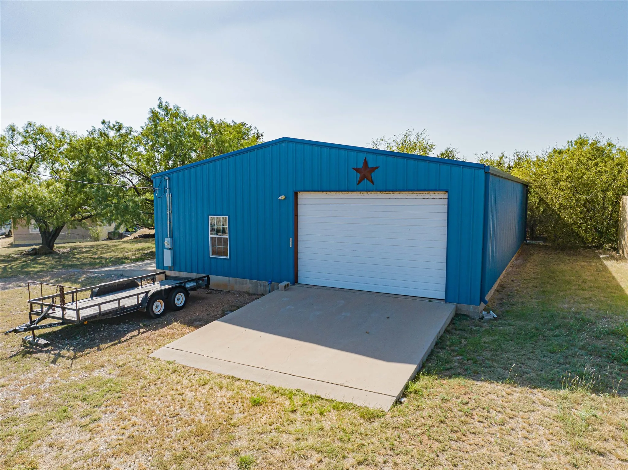 Single Family Residence For Sale in Stephens County , 355 County Road 221 2, Breckenridge, Texas 76424, 0, 0, 4 Garage spaces, 2,400 Sqft, built in 2015, Price $169,500, mls#21362122, Real Estate Agent in Breckenridge, Homes For Sale in Stephens county, Homes For Sale in Breckenridge, Realtor in Breckenridge Texas, Real Estate Brokerage Independent Realty Texas, Luminita Cordes Realtor