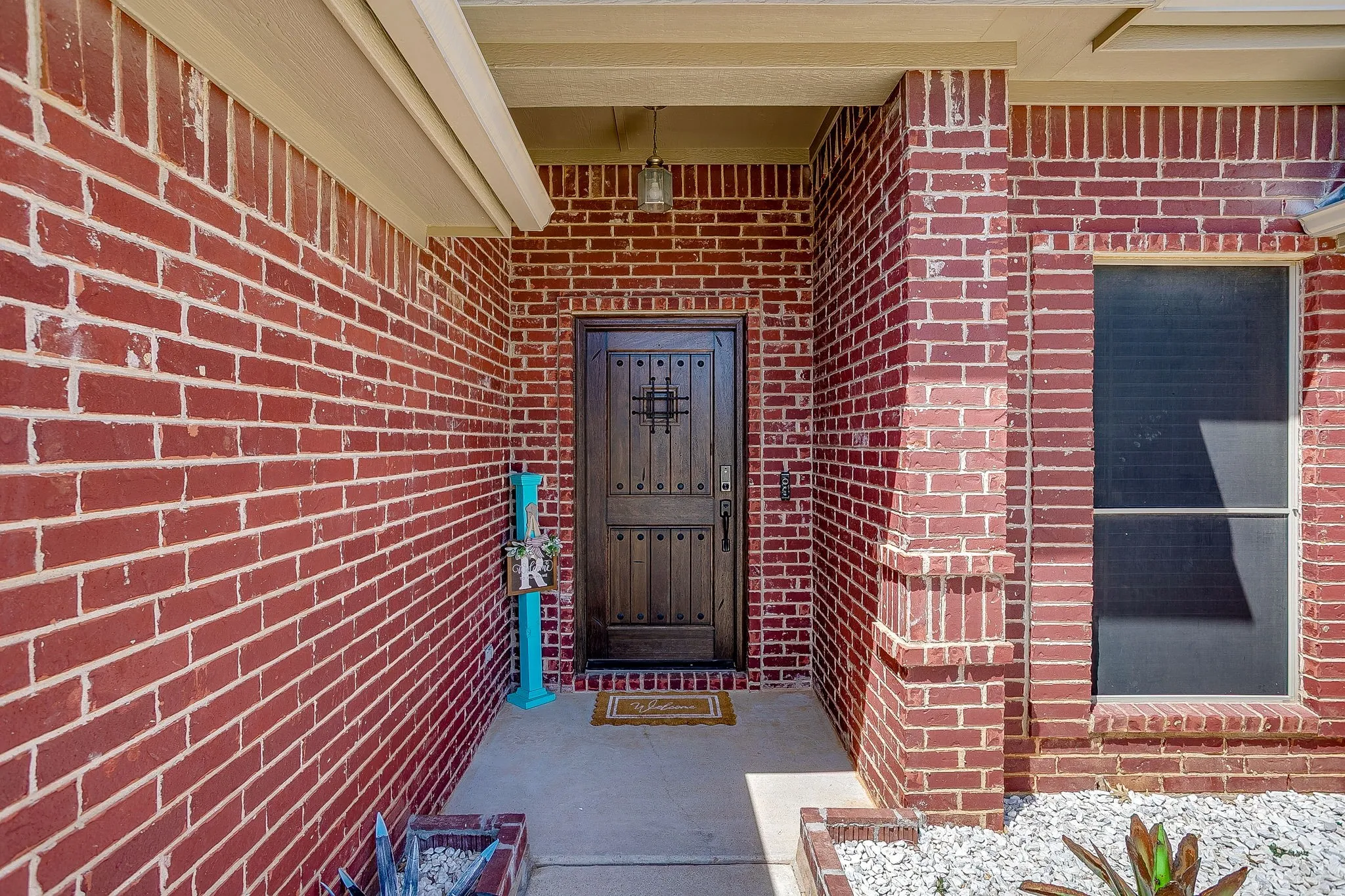 Single Family Residence For Sale in Parker County , 120 Pleasant Run, Reno, Texas 76020, 3 Bedroom, 2 Bathroom, 2 Garage spaces, 1,622 Sqft, built in 2007, mls#21362104, Real Estate Agent in Reno, Homes For Sale in Parker county, Homes For Sale in Reno, Realtor in Reno Texas, Real Estate Brokerage Independent Realty Texas, Luminita Cordes Realtor