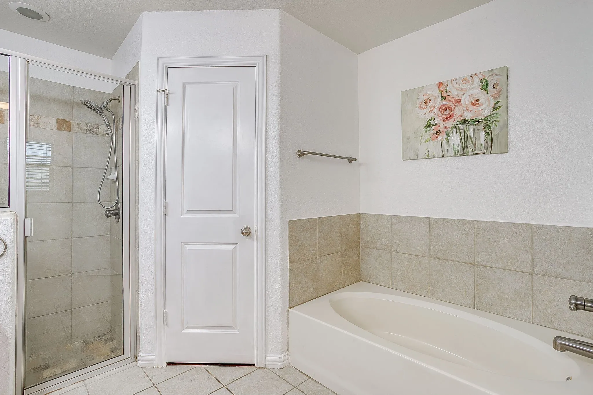 Single Family Residence For Sale in Parker County , 120 Pleasant Run, Reno, Texas 76020, 3 Bedroom, 2 Bathroom, 2 Garage spaces, 1,622 Sqft, built in 2007, mls#21362104, Real Estate Agent in Reno, Homes For Sale in Parker county, Homes For Sale in Reno, Realtor in Reno Texas, Real Estate Brokerage Independent Realty Texas, Luminita Cordes Realtor