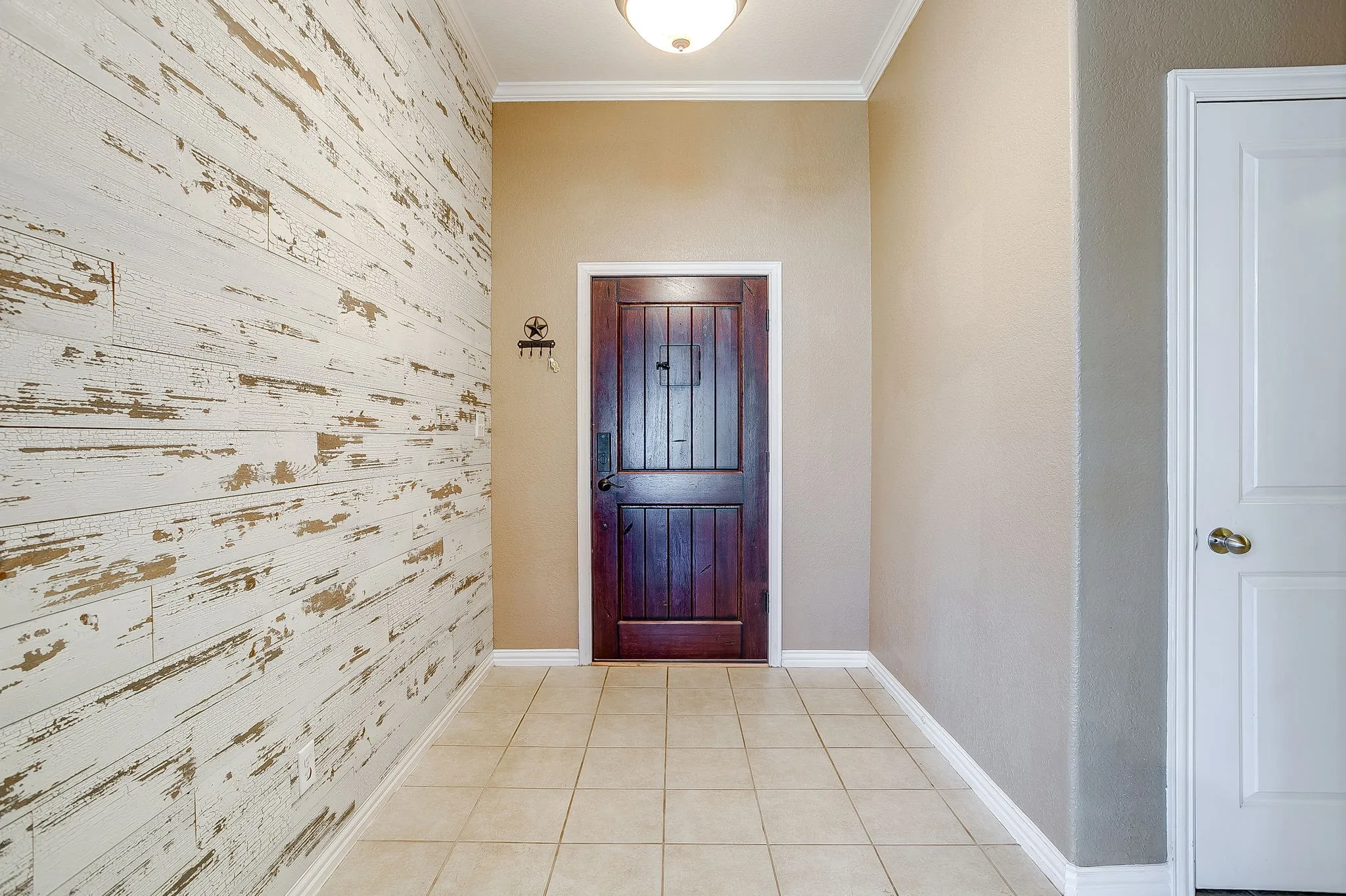Single Family Residence For Sale in Parker County , 120 Pleasant Run, Reno, Texas 76020, 3 Bedroom, 2 Bathroom, 2 Garage spaces, 1,622 Sqft, built in 2007, mls#21362104, Real Estate Agent in Reno, Homes For Sale in Parker county, Homes For Sale in Reno, Realtor in Reno Texas, Real Estate Brokerage Independent Realty Texas, Luminita Cordes Realtor