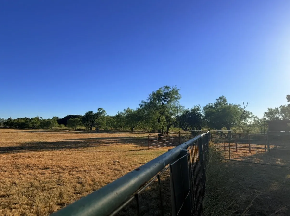 Single Family Residence For Sale in Taylor County , 7710 US Highway 84, Lawn, Texas 79530, 3 Bedroom, 2 Bathroom, Garage spaces, 1,680 Sqft, built in 1983, mls#21362071, Real Estate Agent in Lawn, Homes For Sale in Taylor county, Homes For Sale in Lawn, Realtor in Lawn Texas, Real Estate Brokerage Independent Realty Texas, Luminita Cordes Realtor