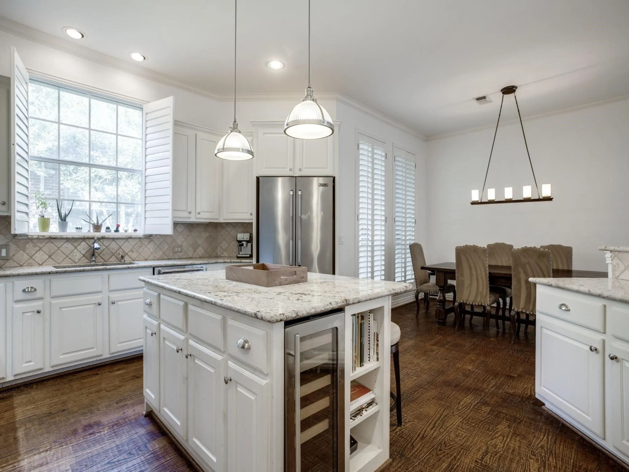 Single Family Residence For Sale in Collin County , 5860 Red Hill Lane, Frisco, Texas 75034, 4 Bedroom, 5 Bathroom, 3 Garage spaces, 3,615 Sqft, built in 1999, mls#21361772, Real Estate Agent in Frisco, Homes For Sale in Collin county, Homes For Sale in Frisco, Realtor in Frisco Texas, Real Estate Brokerage Independent Realty Texas, Luminita Cordes Realtor