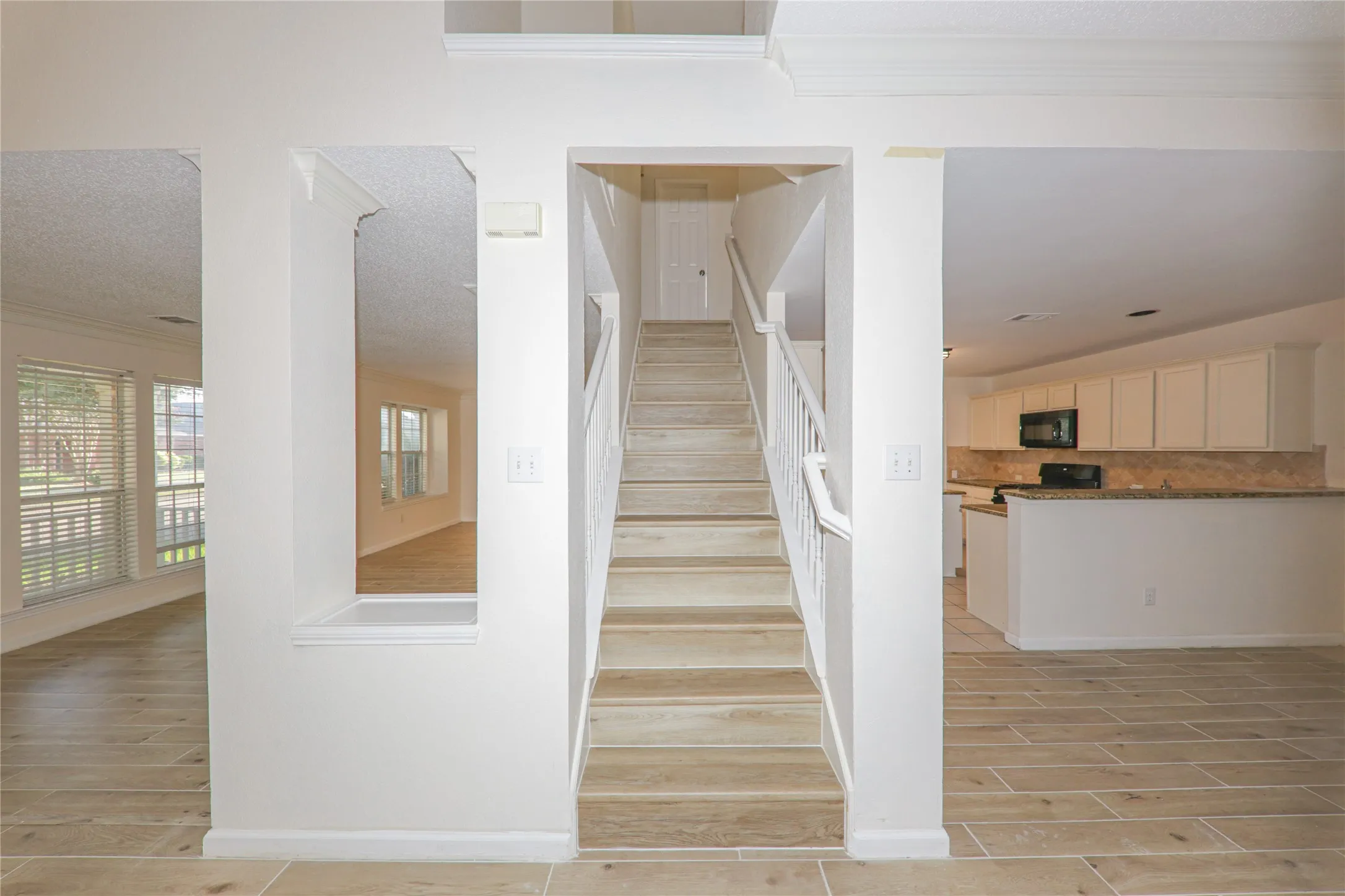 Single Family Residence For Rent in Collin County , 5000 Boxwood Lane, Mc Kinney, Texas 75070, 4 Bedroom, 3 Bathroom, 2 Garage spaces, 2,732 Sqft, built in 1999, mls#21362111, Real Estate Agent in Mc Kinney, Homes For Rent in Collin county, Homes For Rent in Mc Kinney, Realtor in Mc Kinney Texas, Real Estate Brokerage Independent Realty Texas, Luminita Cordes Realtor
