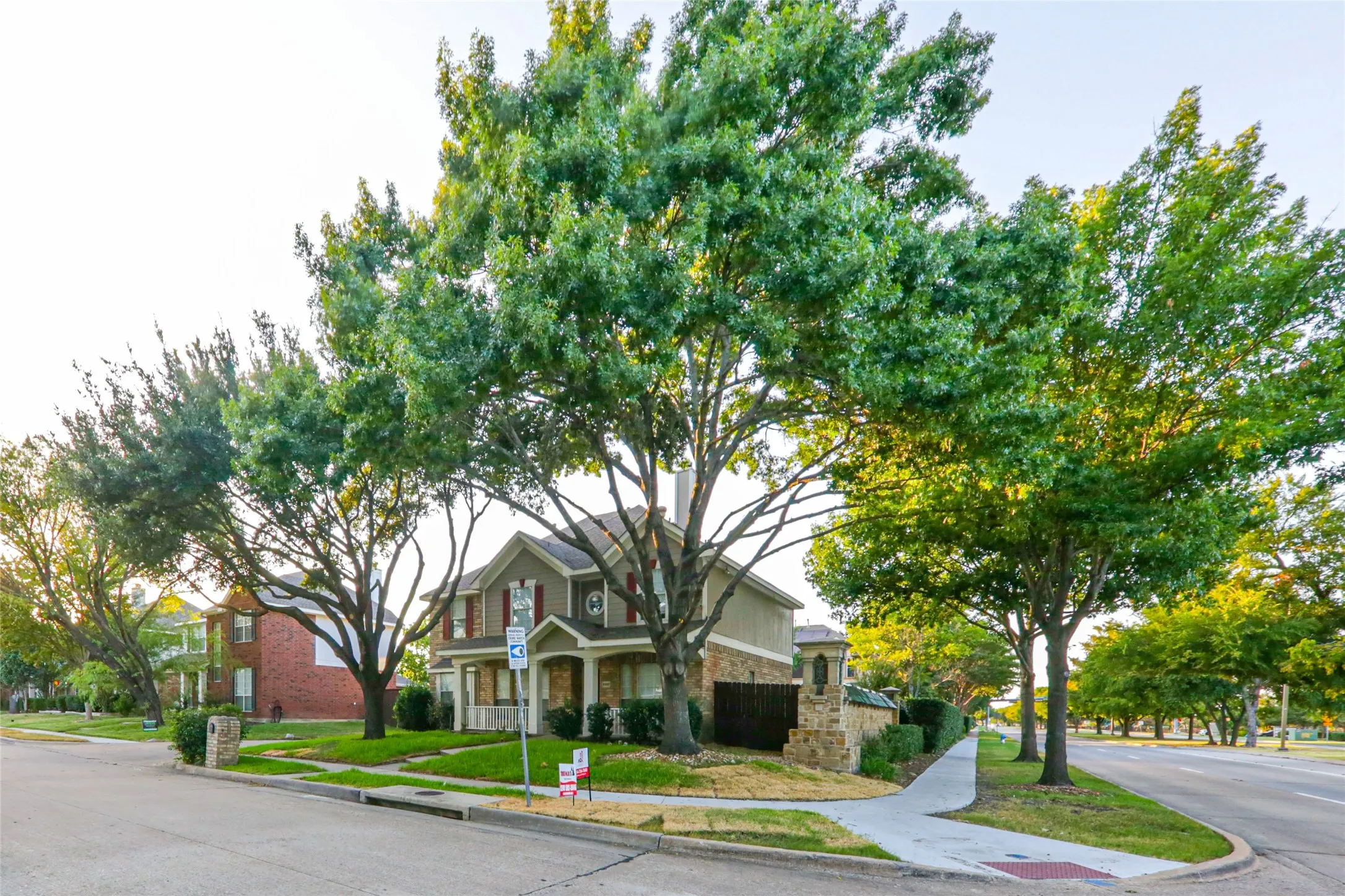 Single Family Residence For Rent in Collin County , 5000 Boxwood Lane, Mc Kinney, Texas 75070, 4 Bedroom, 3 Bathroom, 2 Garage spaces, 2,732 Sqft, built in 1999, mls#21362111, Real Estate Agent in Mc Kinney, Homes For Rent in Collin county, Homes For Rent in Mc Kinney, Realtor in Mc Kinney Texas, Real Estate Brokerage Independent Realty Texas, Luminita Cordes Realtor