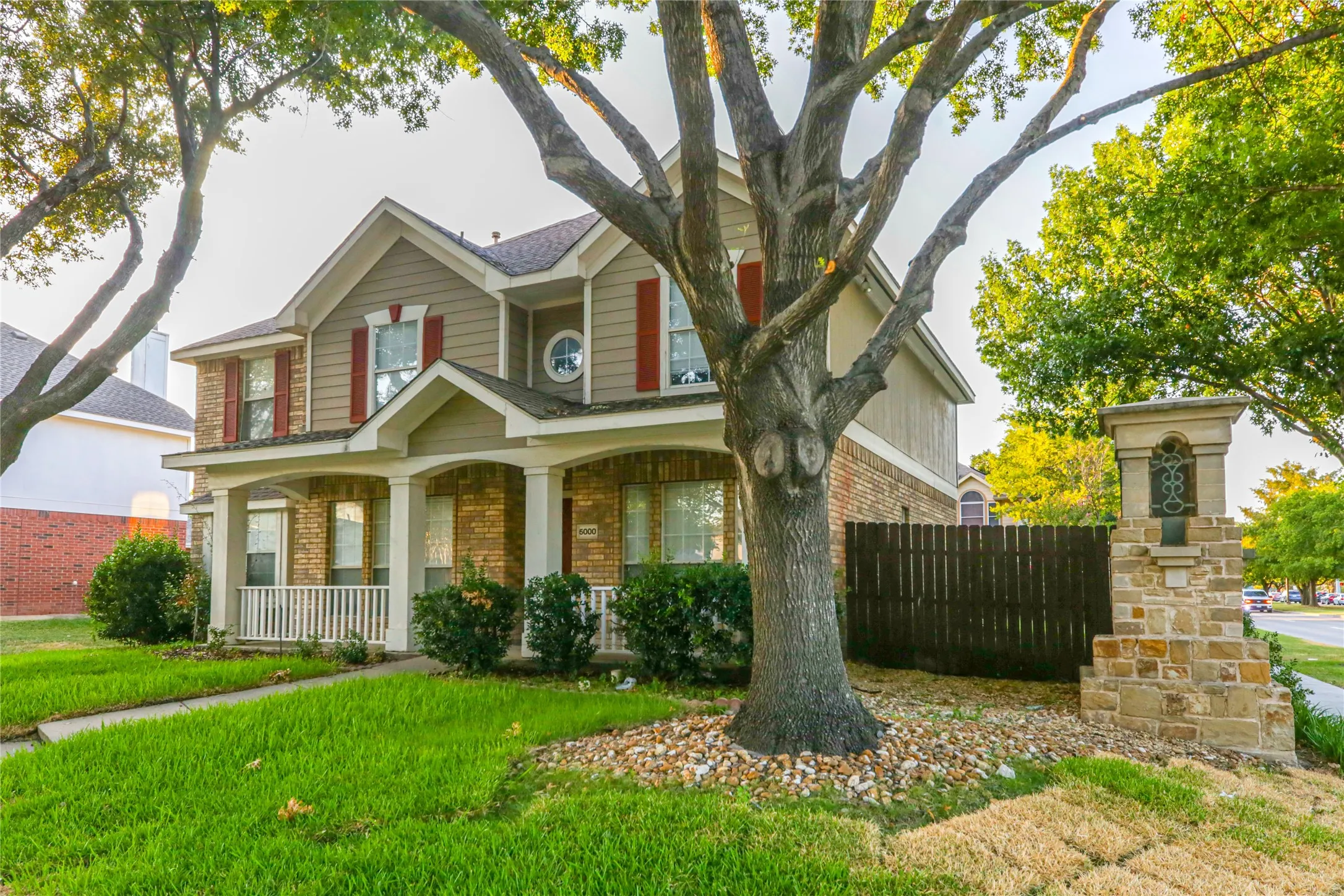 Single Family Residence For Rent in Collin County , 5000 Boxwood Lane, Mc Kinney, Texas 75070, 4 Bedroom, 3 Bathroom, 2 Garage spaces, 2,732 Sqft, built in 1999, mls#21362111, Real Estate Agent in Mc Kinney, Homes For Rent in Collin county, Homes For Rent in Mc Kinney, Realtor in Mc Kinney Texas, Real Estate Brokerage Independent Realty Texas, Luminita Cordes Realtor