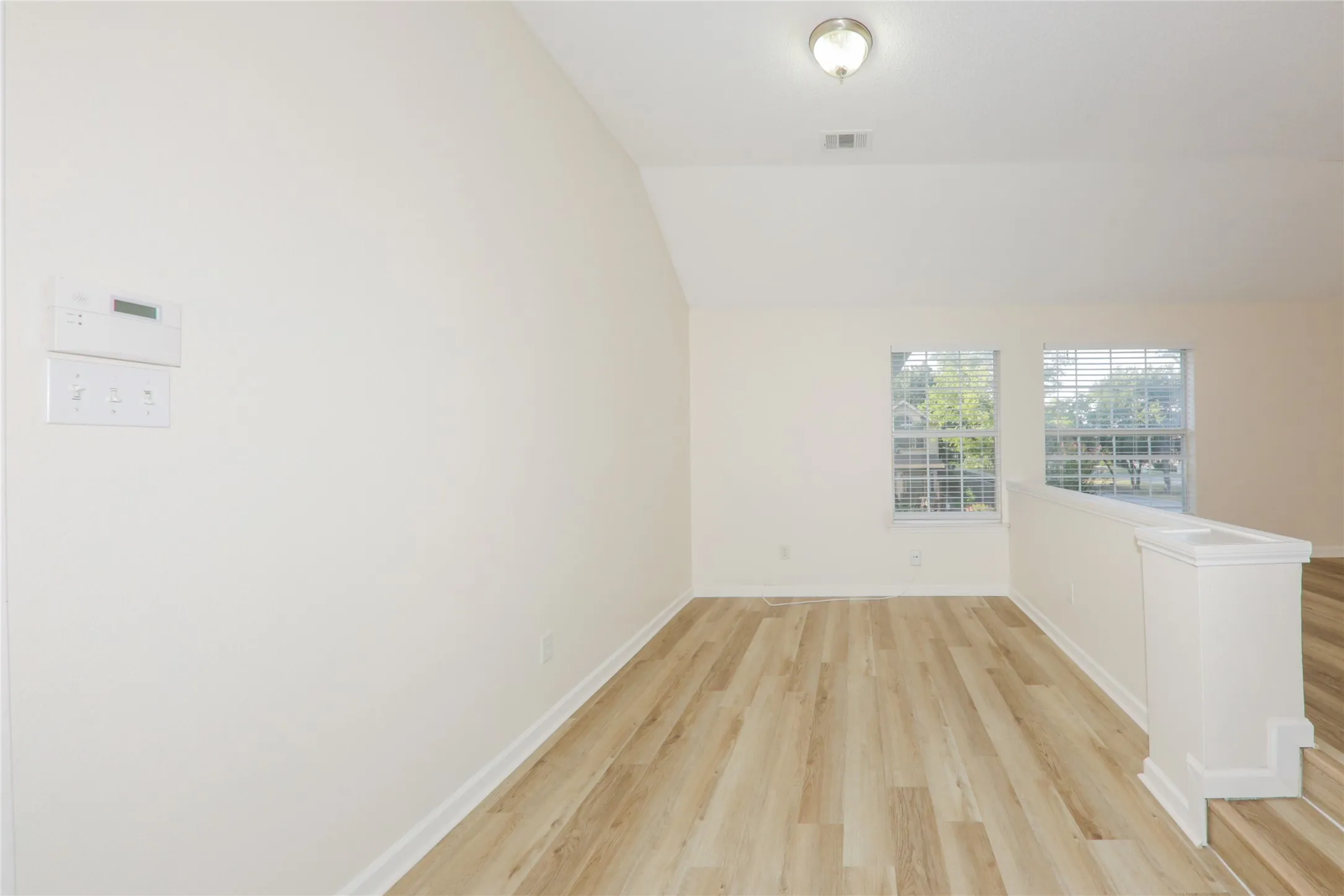 Single Family Residence For Rent in Collin County , 5000 Boxwood Lane, Mc Kinney, Texas 75070, 4 Bedroom, 3 Bathroom, 2 Garage spaces, 2,732 Sqft, built in 1999, mls#21362111, Real Estate Agent in Mc Kinney, Homes For Rent in Collin county, Homes For Rent in Mc Kinney, Realtor in Mc Kinney Texas, Real Estate Brokerage Independent Realty Texas, Luminita Cordes Realtor