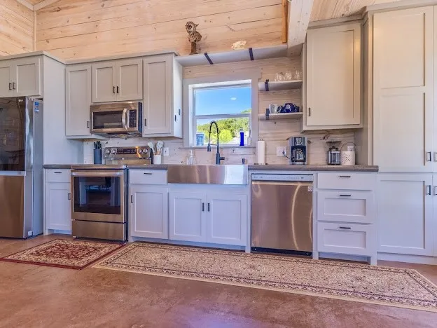Single Family Residence For Sale in Palo Pinto County , 4468 Chapel Road, Possum Kingdom Lake, Texas 76450, 5 Bedroom, 4 Bathroom, 1 Garage spaces, 3,830 Sqft, built in 2023, Price $2,100,000, mls#21362009, Real Estate Agent in Possum Kingdom Lake, Homes For Sale in Palo Pinto county, Homes For Sale in Possum Kingdom Lake, Realtor in Possum Kingdom Lake Texas, Real Estate Brokerage Independent Realty Texas, Luminita Cordes Realtor