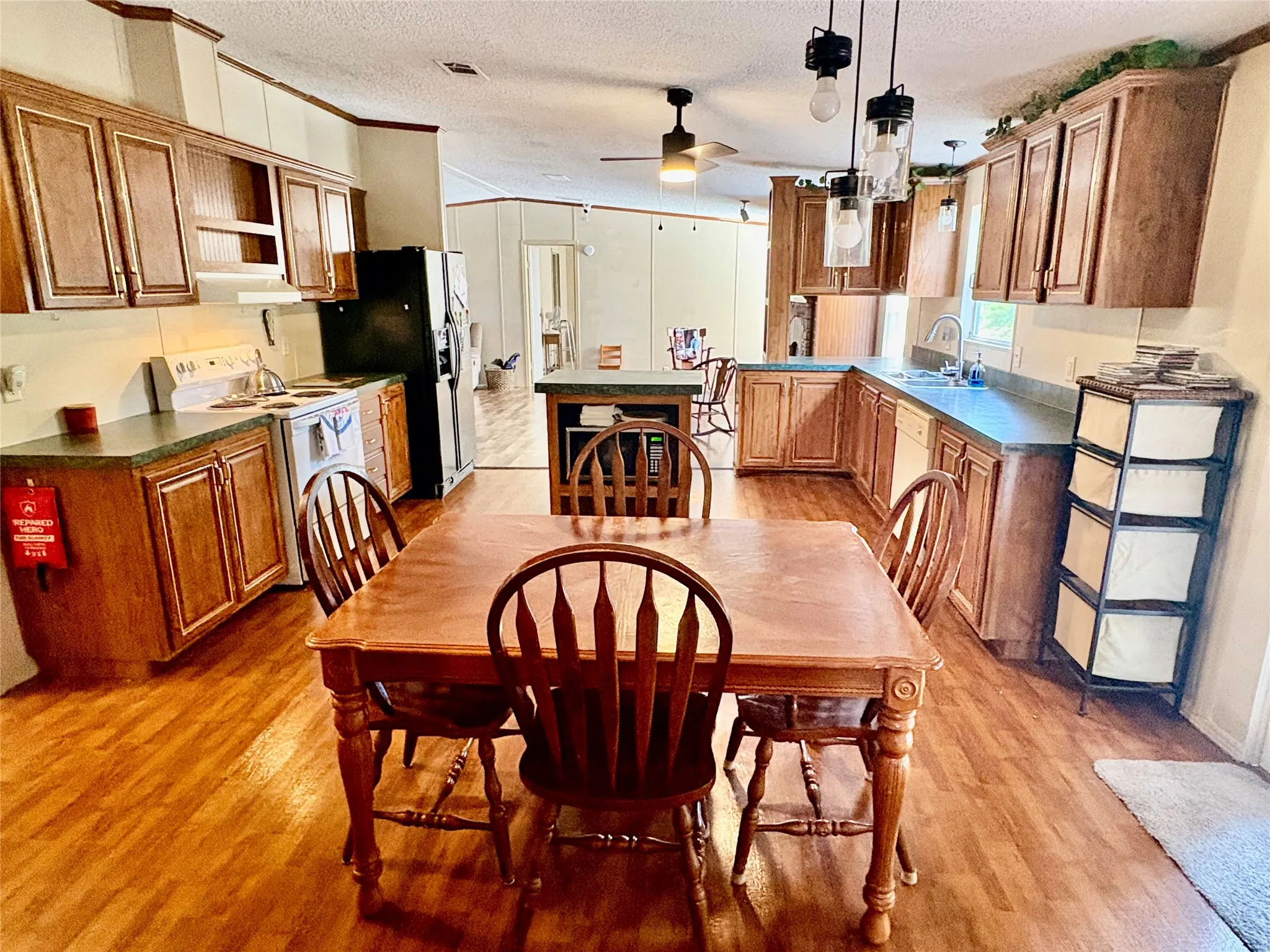 Manufactured Home For Sale in Hopkins County , 3056 County Road 2436, Sulphur Springs, Texas 75482, 3 Bedroom, 2 Bathroom, Garage spaces, 1,856 Sqft, built in 2001, Price $217,500, mls#21346103, Real Estate Agent in Sulphur Springs, Homes For Sale in Hopkins county, Homes For Sale in Sulphur Springs, Realtor in Sulphur Springs Texas, Real Estate Brokerage Independent Realty Texas, Luminita Cordes Realtor