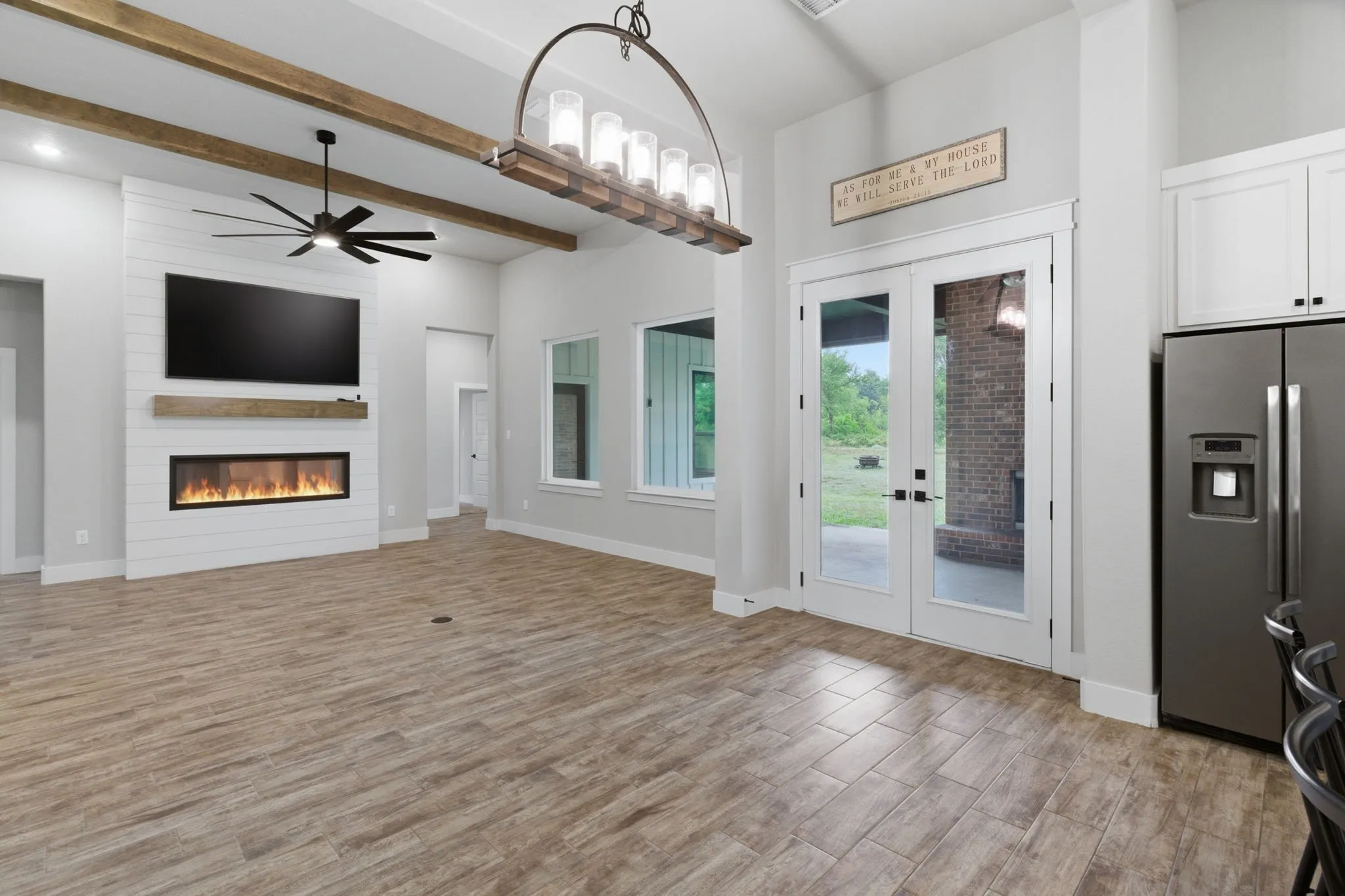 Single Family Residence For Sale in Parker County , 205 Deer Glade Court, Azle, Texas 76020, 4 Bedroom, 3 Bathroom, 3 Garage spaces, 2,409 Sqft, built in 2021, mls#21362137, Real Estate Agent in Azle, Homes For Sale in Parker county, Homes For Sale in Azle, Realtor in Azle Texas, Real Estate Brokerage Independent Realty Texas, Luminita Cordes Realtor