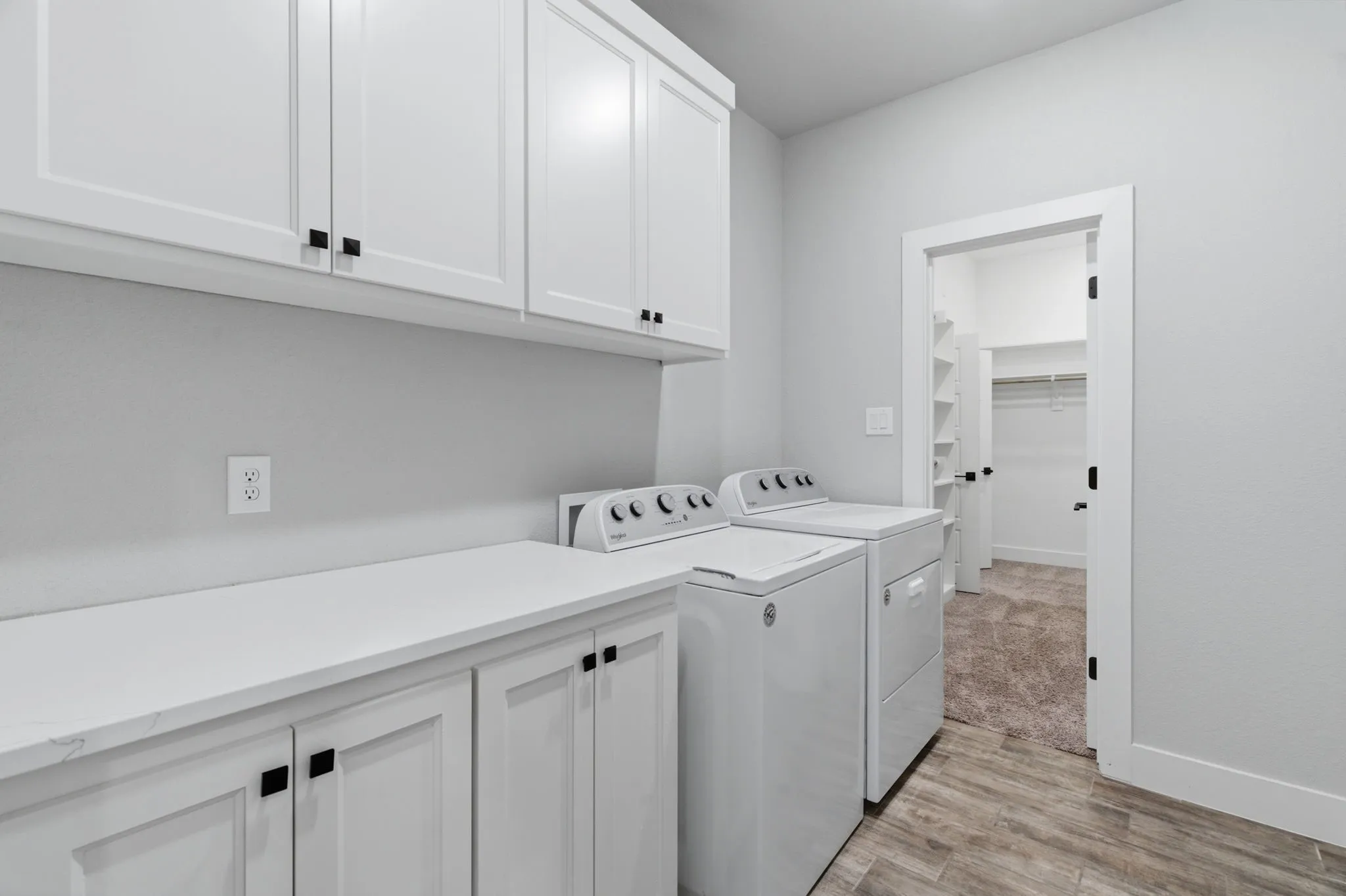 Single Family Residence For Sale in Parker County , 205 Deer Glade Court, Azle, Texas 76020, 4 Bedroom, 3 Bathroom, 3 Garage spaces, 2,409 Sqft, built in 2021, mls#21362137, Real Estate Agent in Azle, Homes For Sale in Parker county, Homes For Sale in Azle, Realtor in Azle Texas, Real Estate Brokerage Independent Realty Texas, Luminita Cordes Realtor