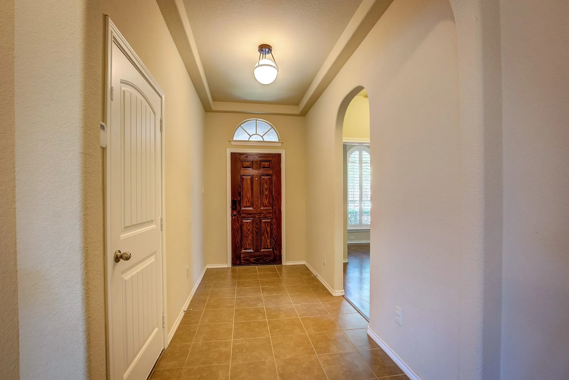 Single Family Residence For Rent in Denton County , 1109 Central Village Drive, Denton, Texas 76210, 3 Bedroom, 2 Bathroom, 2 Garage spaces, 1,508 Sqft, built in 2012, mls#21290719, Real Estate Agent in Denton, Homes For Rent in Denton county, Homes For Rent in Denton, Realtor in Denton Texas, Real Estate Brokerage Independent Realty Texas, Luminita Cordes Realtor