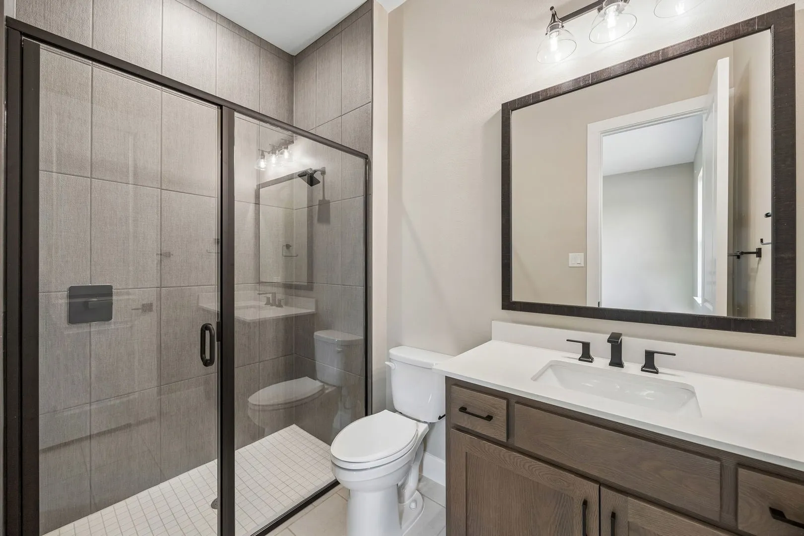 21-2800Venetian_021