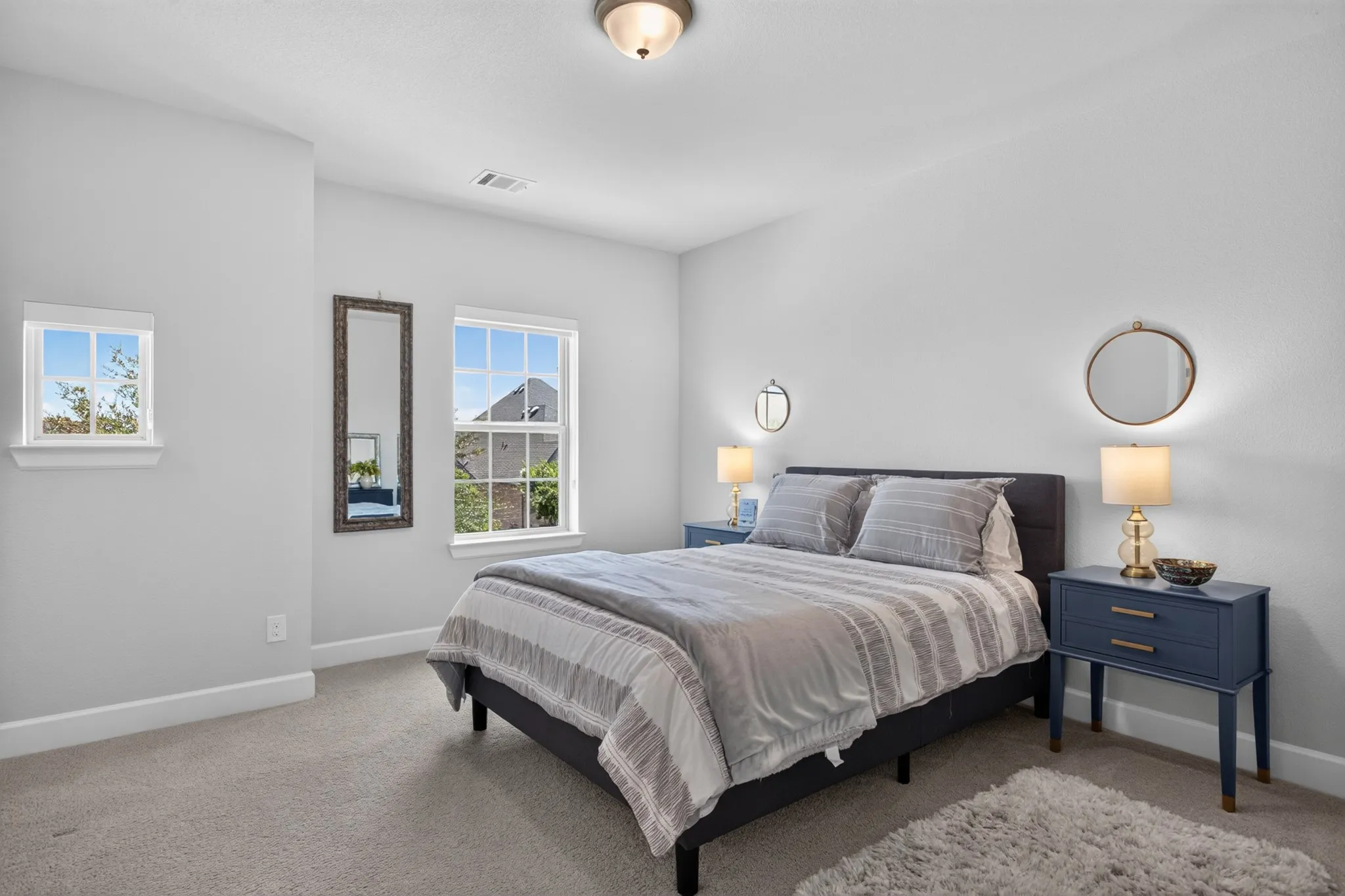 Single Family Residence For Sale in Denton County , 4979 Stornoway Drive, Flower Mound, Texas 75028, 4 Bedroom, 5 Bathroom, 2 Garage spaces, 3,256 Sqft, built in 2017, mls#21356825, Real Estate Agent in Flower Mound, Homes For Sale in Denton county, Homes For Sale in Flower Mound, Realtor in Flower Mound Texas, Real Estate Brokerage Independent Realty Texas, Luminita Cordes Realtor