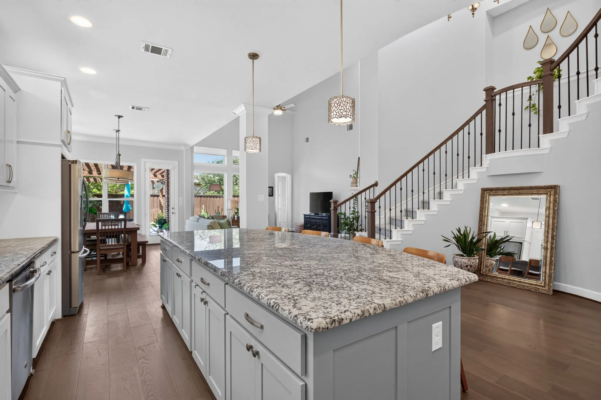 Single Family Residence For Sale in Denton County , 4979 Stornoway Drive, Flower Mound, Texas 75028, 4 Bedroom, 5 Bathroom, 2 Garage spaces, 3,256 Sqft, built in 2017, mls#21356825, Real Estate Agent in Flower Mound, Homes For Sale in Denton county, Homes For Sale in Flower Mound, Realtor in Flower Mound Texas, Real Estate Brokerage Independent Realty Texas, Luminita Cordes Realtor