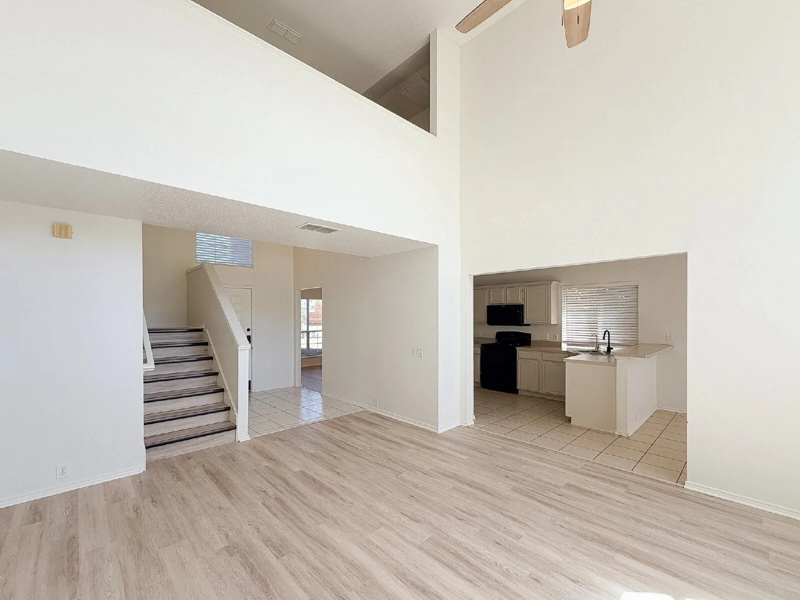 Single Family Residence For Rent in Tarrant County , 8516 Auburn Drive, Fort Worth, Texas 76123, 4 Bedroom, 3 Bathroom, 2 Garage spaces, 2,279 Sqft, built in 1996, mls#21332085, Real Estate Agent in Fort Worth, Homes For Rent in Tarrant county, Homes For Rent in Fort Worth, Realtor in Fort Worth Texas, Real Estate Brokerage Independent Realty Texas, Luminita Cordes Realtor