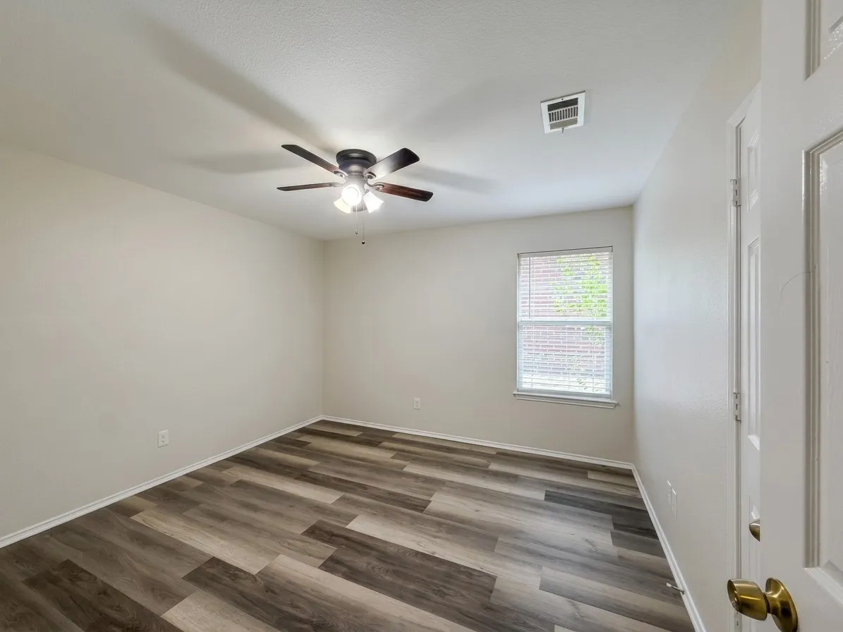 Single Family Residence For Sale in Tarrant County , 2357 Clairborne Drive, Fort Worth, Texas 76177, 4 Bedroom, 2 Bathroom, 2 Garage spaces, 2,080 Sqft, built in 2009, mls#21361820, Real Estate Agent in Fort Worth, Homes For Sale in Tarrant county, Homes For Sale in Fort Worth, Realtor in Fort Worth Texas, Real Estate Brokerage Independent Realty Texas, Luminita Cordes Realtor