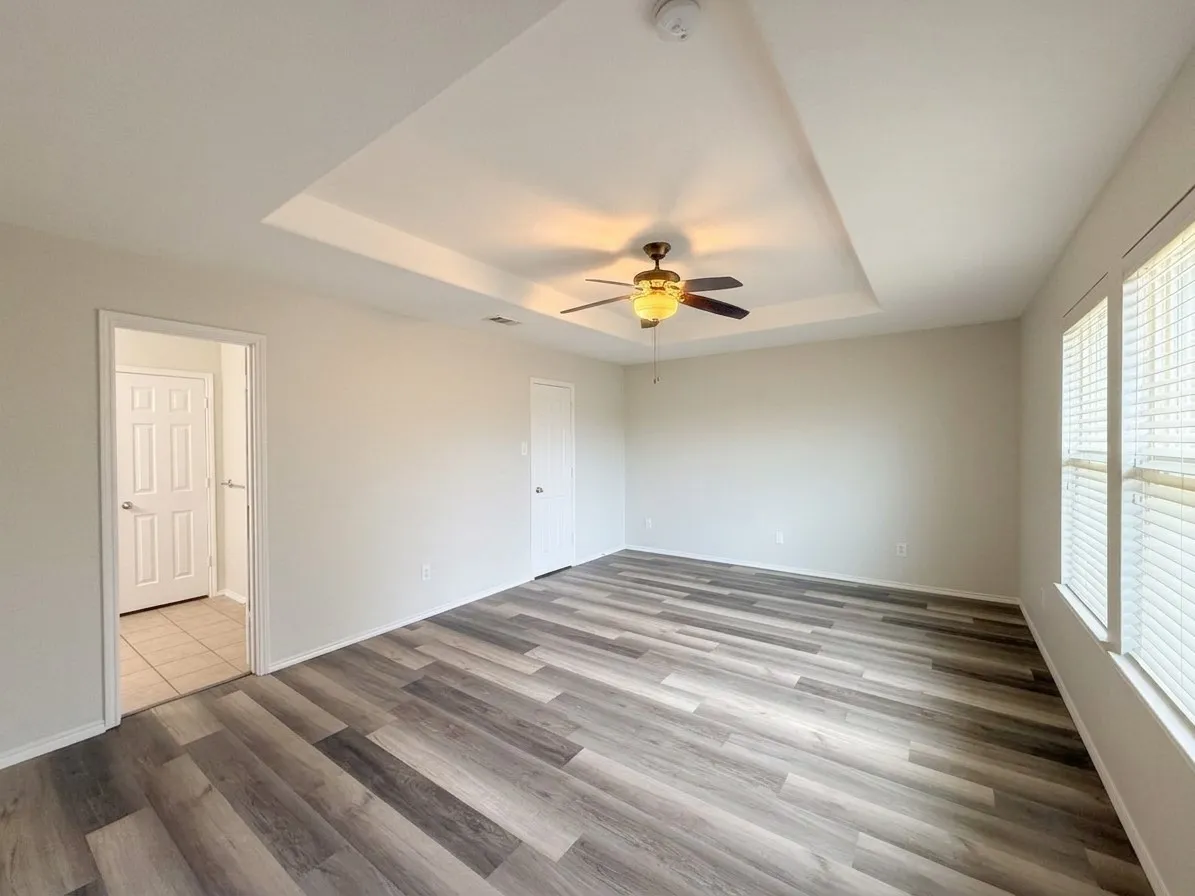Single Family Residence For Sale in Tarrant County , 2357 Clairborne Drive, Fort Worth, Texas 76177, 4 Bedroom, 2 Bathroom, 2 Garage spaces, 2,080 Sqft, built in 2009, mls#21361820, Real Estate Agent in Fort Worth, Homes For Sale in Tarrant county, Homes For Sale in Fort Worth, Realtor in Fort Worth Texas, Real Estate Brokerage Independent Realty Texas, Luminita Cordes Realtor