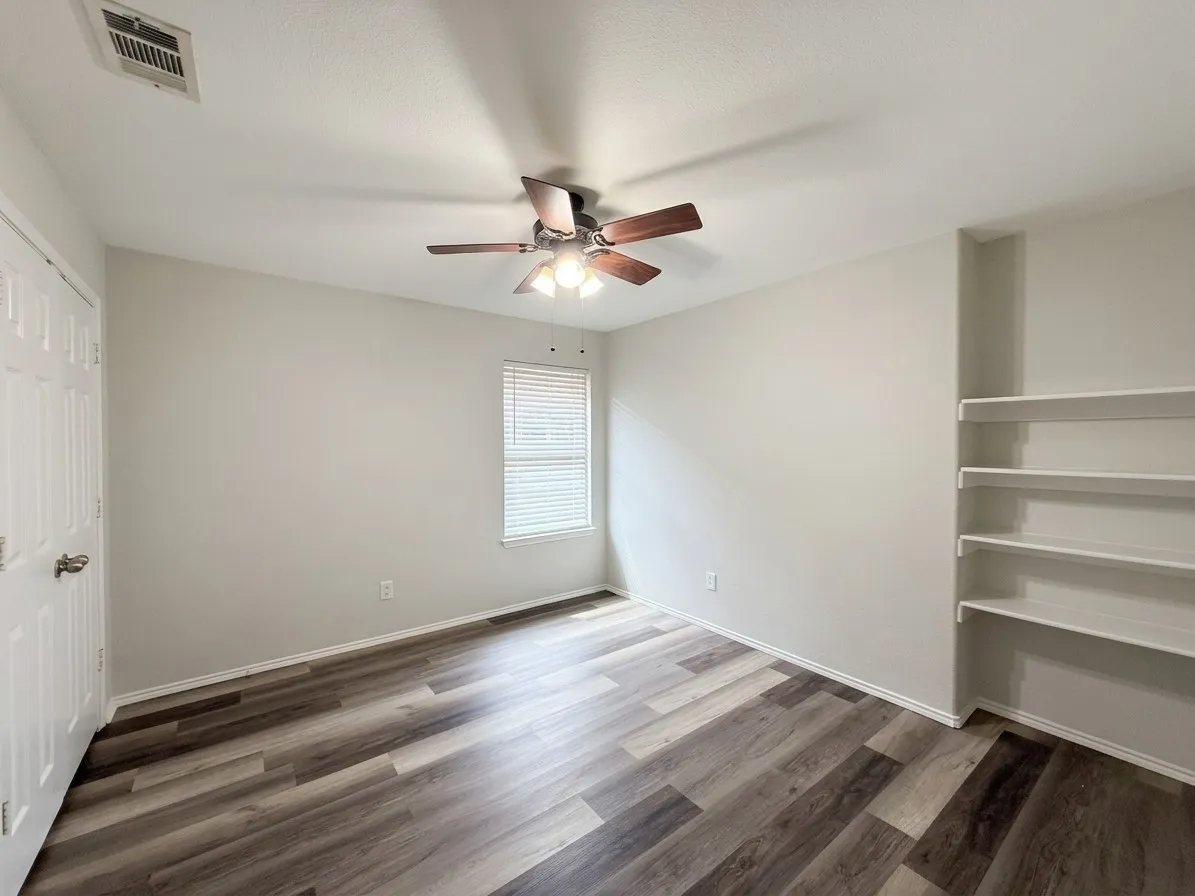 Single Family Residence For Sale in Tarrant County , 2357 Clairborne Drive, Fort Worth, Texas 76177, 4 Bedroom, 2 Bathroom, 2 Garage spaces, 2,080 Sqft, built in 2009, mls#21361820, Real Estate Agent in Fort Worth, Homes For Sale in Tarrant county, Homes For Sale in Fort Worth, Realtor in Fort Worth Texas, Real Estate Brokerage Independent Realty Texas, Luminita Cordes Realtor