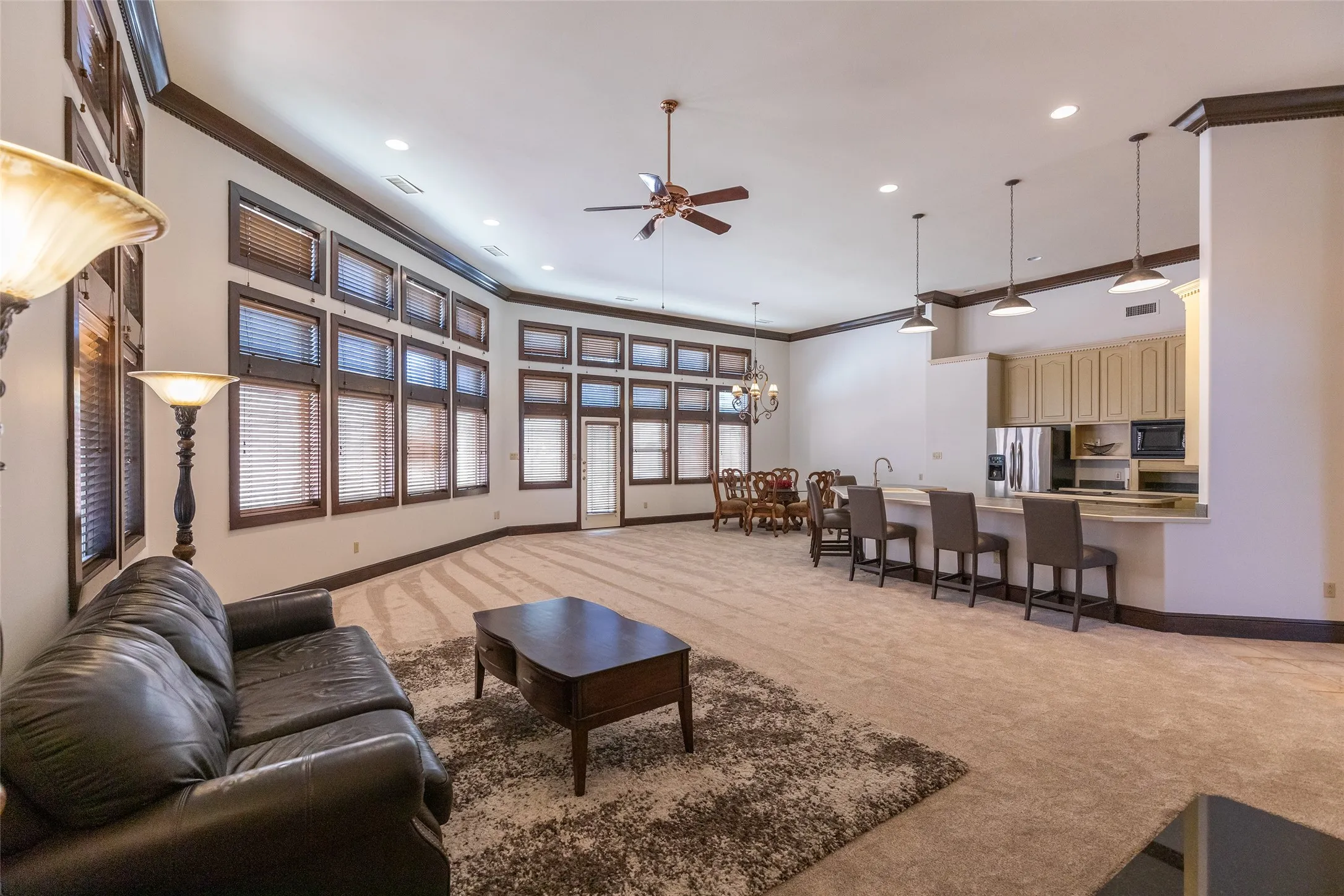 Single Family Residence For Sale in Taylor County , 4 Mesa Ridge, Abilene, Texas 79606, 3 Bedroom, 3 Bathroom, 2 Garage spaces, 2,761 Sqft, built in 1999, mls#21357426, Real Estate Agent in Abilene, Homes For Sale in Taylor county, Homes For Sale in Abilene, Realtor in Abilene Texas, Real Estate Brokerage Independent Realty Texas, Luminita Cordes Realtor