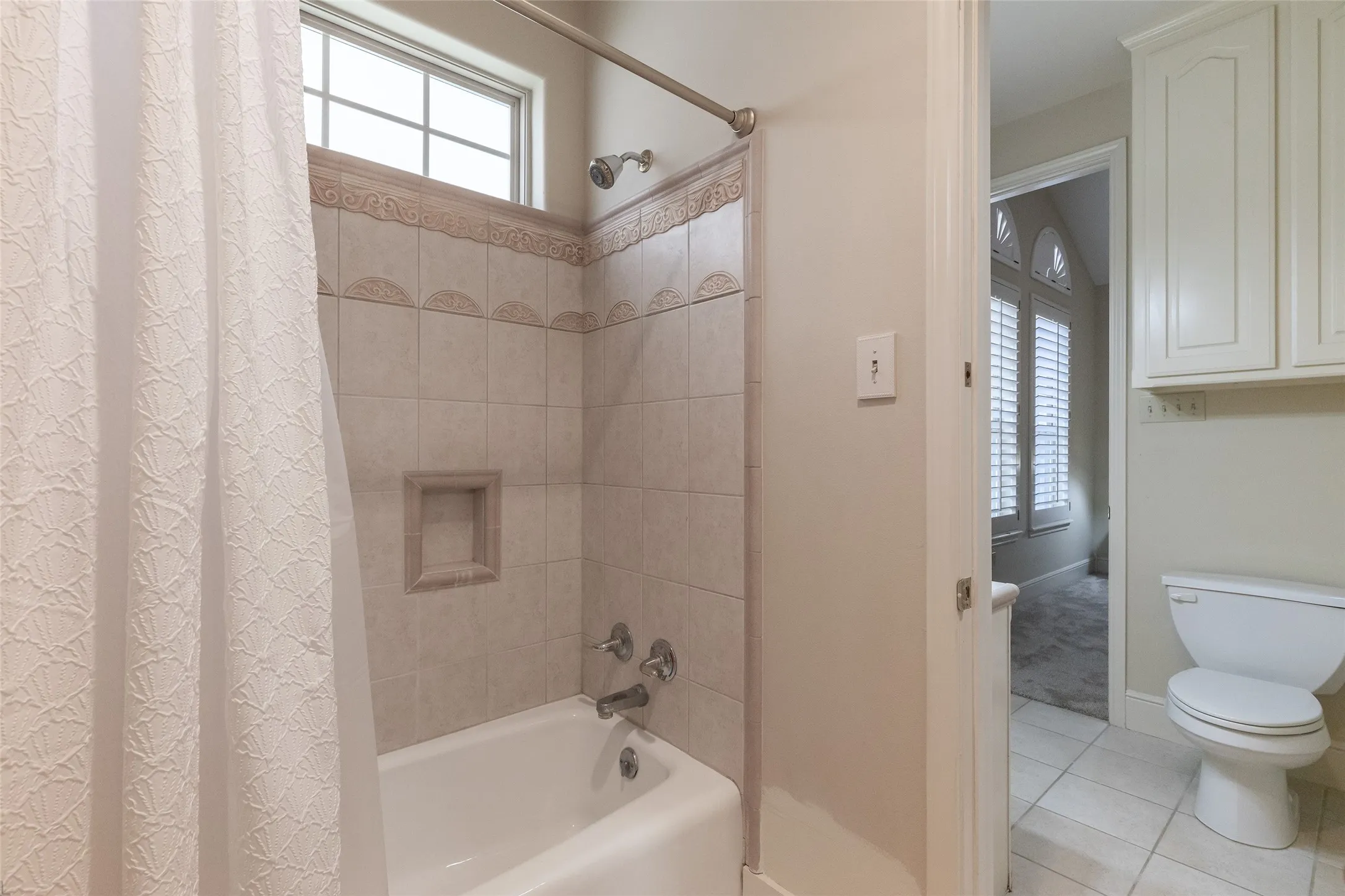 Single Family Residence For Sale in Taylor County , 4 Mesa Ridge, Abilene, Texas 79606, 3 Bedroom, 3 Bathroom, 2 Garage spaces, 2,761 Sqft, built in 1999, mls#21357426, Real Estate Agent in Abilene, Homes For Sale in Taylor county, Homes For Sale in Abilene, Realtor in Abilene Texas, Real Estate Brokerage Independent Realty Texas, Luminita Cordes Realtor