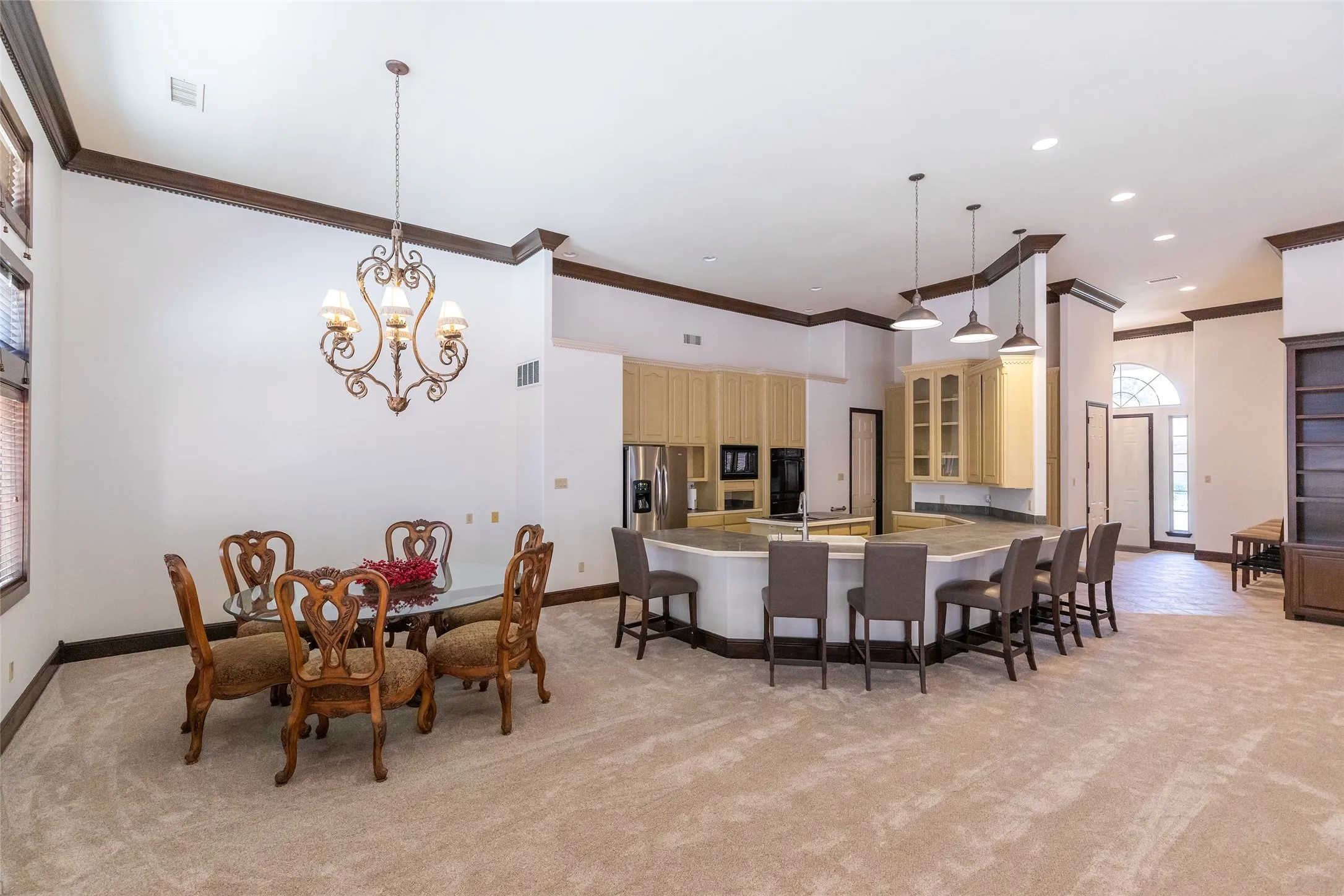 Single Family Residence For Sale in Taylor County , 4 Mesa Ridge, Abilene, Texas 79606, 3 Bedroom, 3 Bathroom, 2 Garage spaces, 2,761 Sqft, built in 1999, mls#21357426, Real Estate Agent in Abilene, Homes For Sale in Taylor county, Homes For Sale in Abilene, Realtor in Abilene Texas, Real Estate Brokerage Independent Realty Texas, Luminita Cordes Realtor